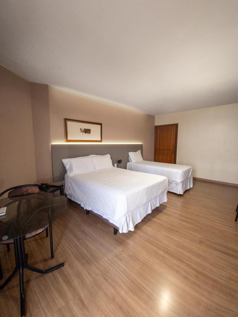 Deluxe Room with Balcony photo 2