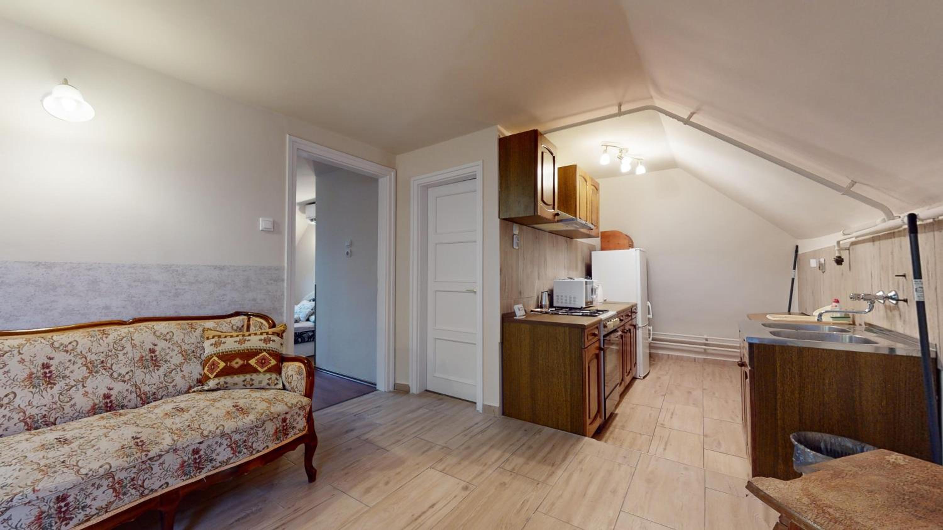 Triple Room with Shared Kitchen - Loft photo 1
