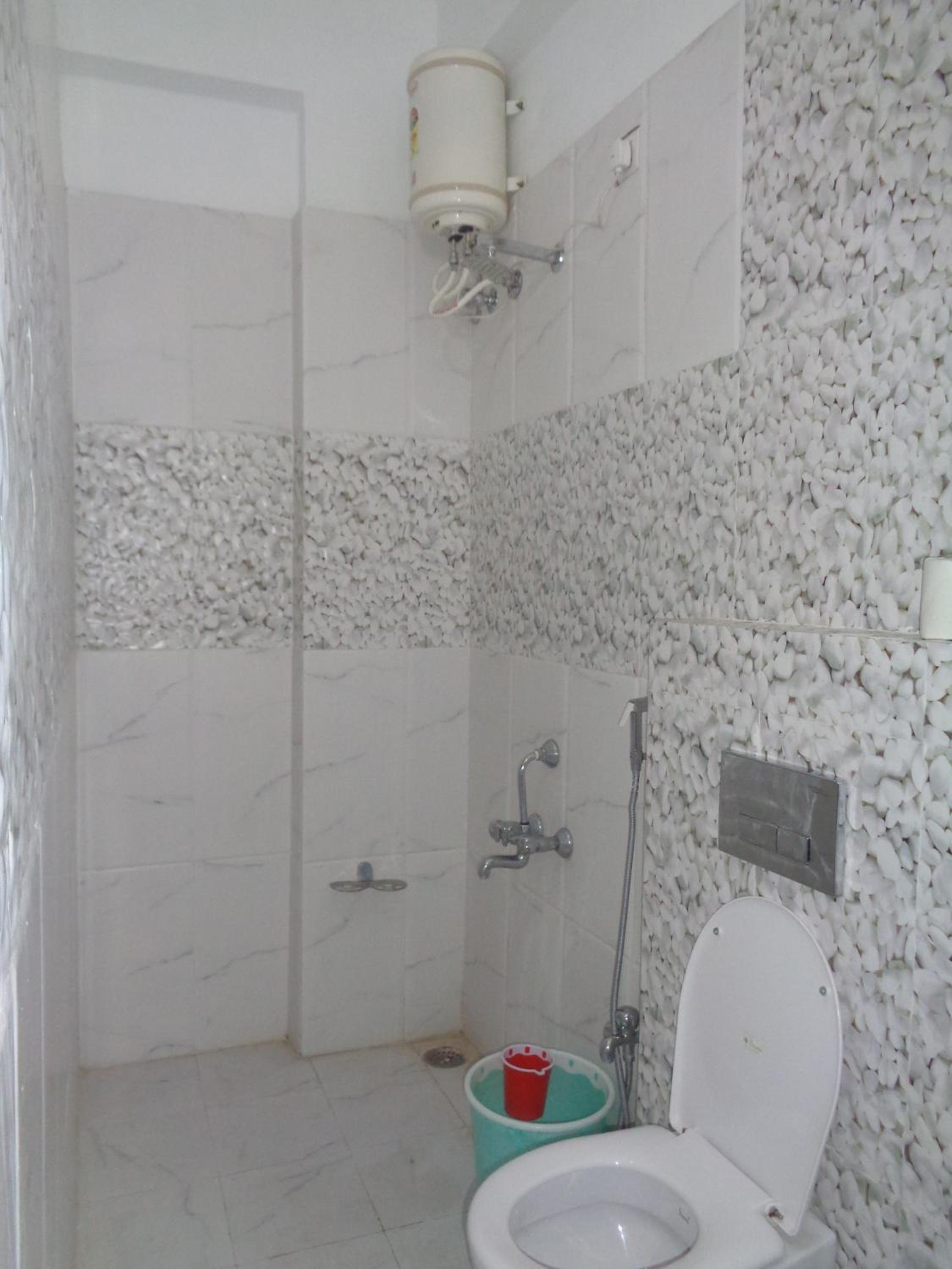 Deluxe Queen Room - Photo 4