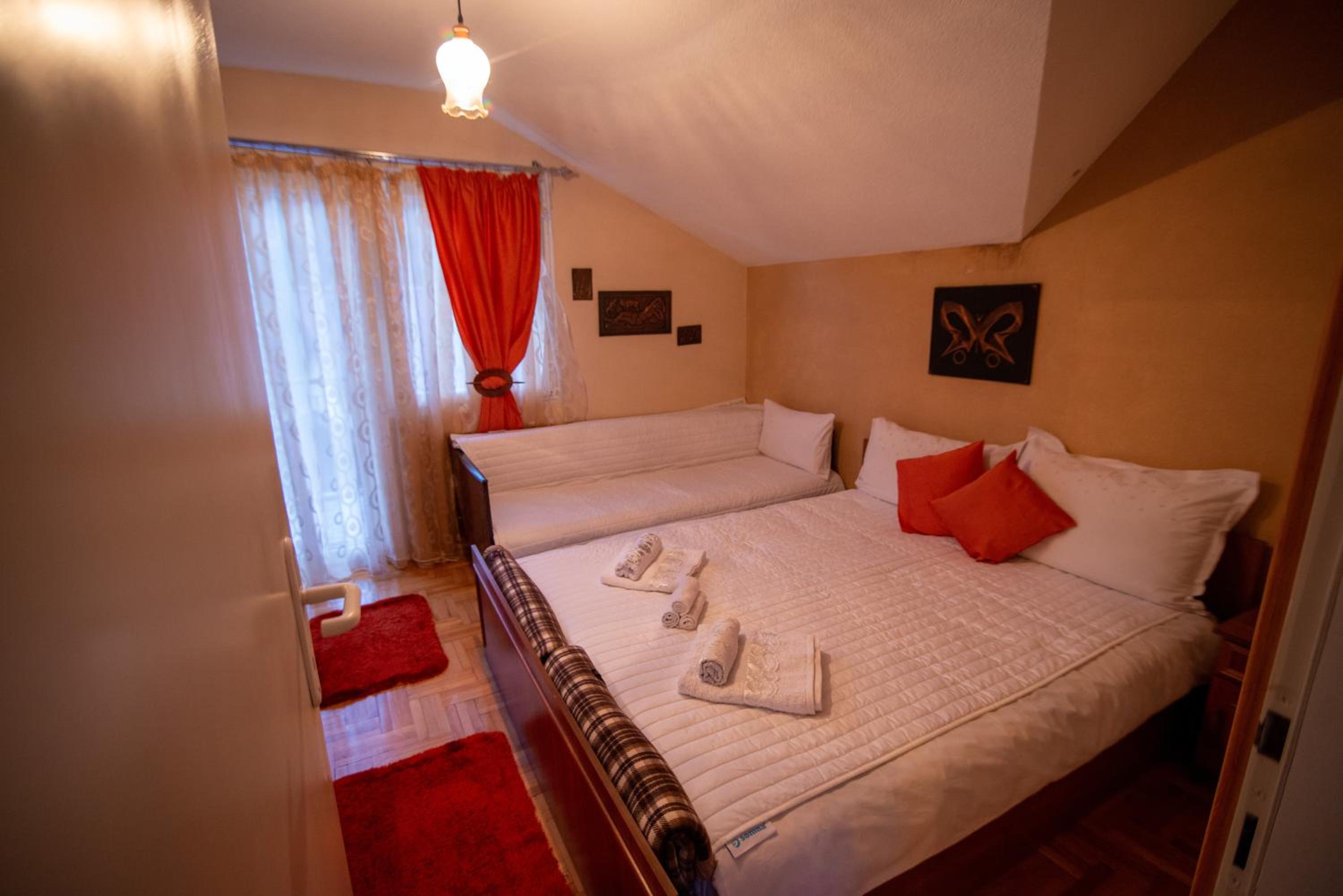 Three-Bedroom Villa photo 3