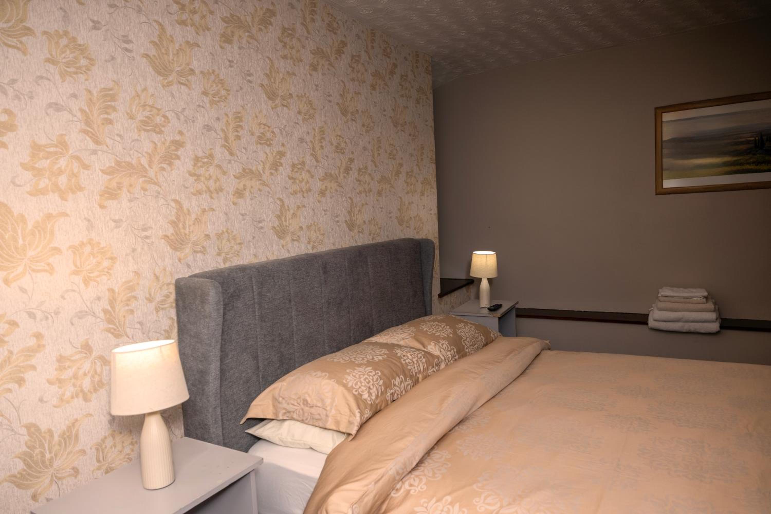 Budget Double or Twin Room photo 3