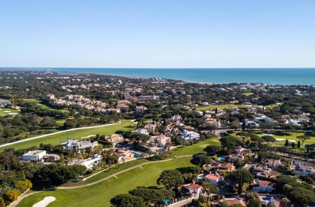 Two-Bedroom Apartment photo 2