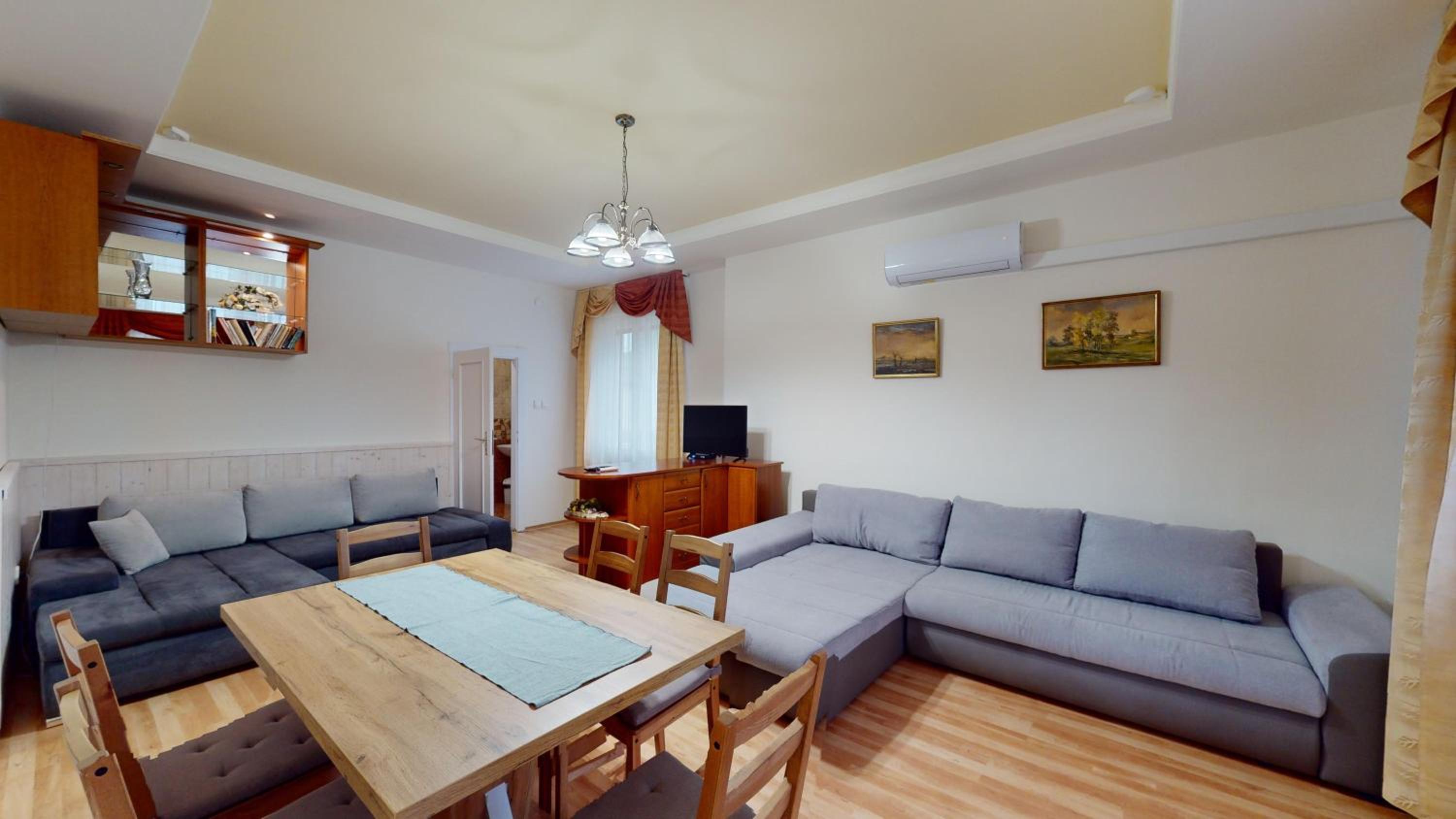 Apartment 6 Adults