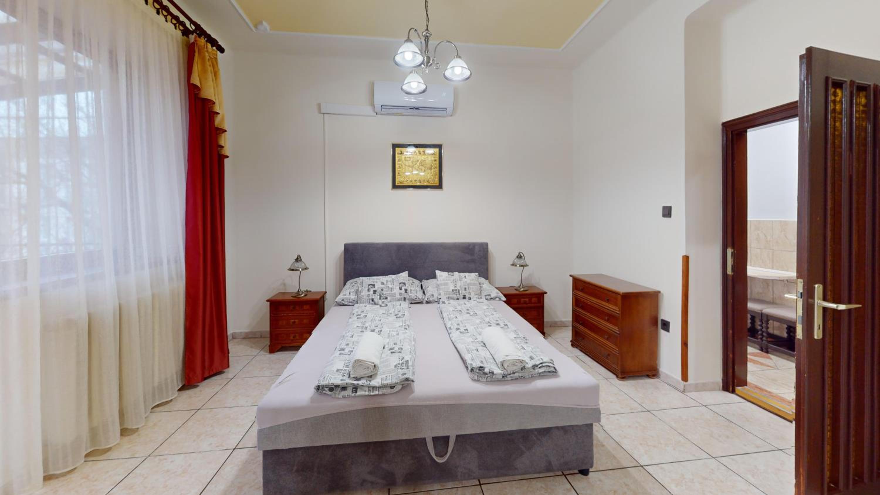 Apartment - Photo 32