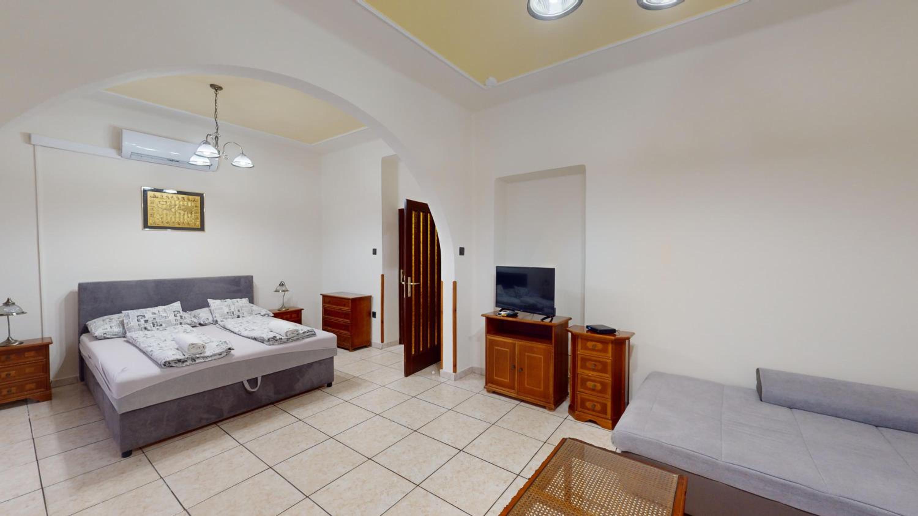 Apartment - Photo 35