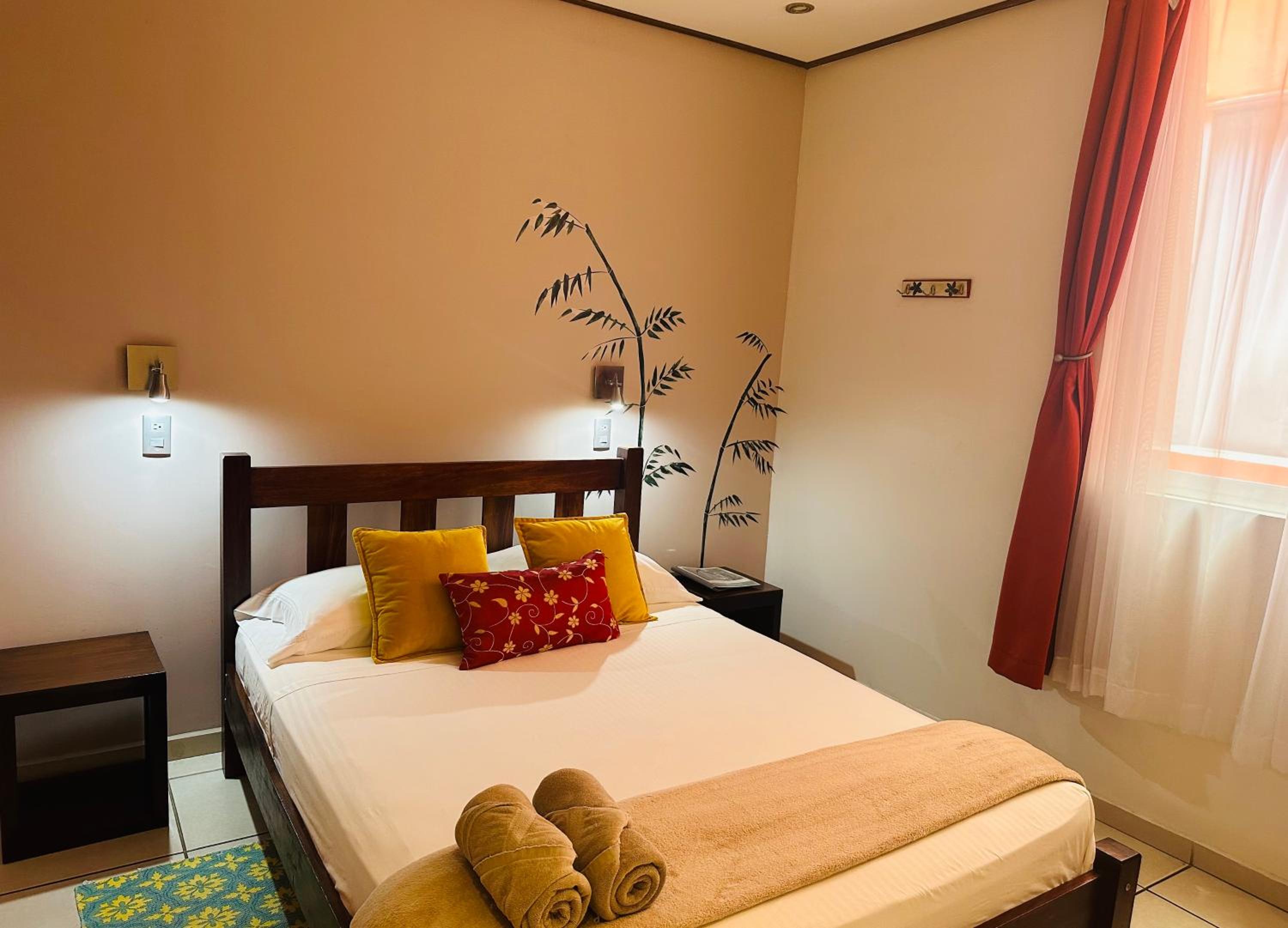 Double Room with Private Bathroom photo 1