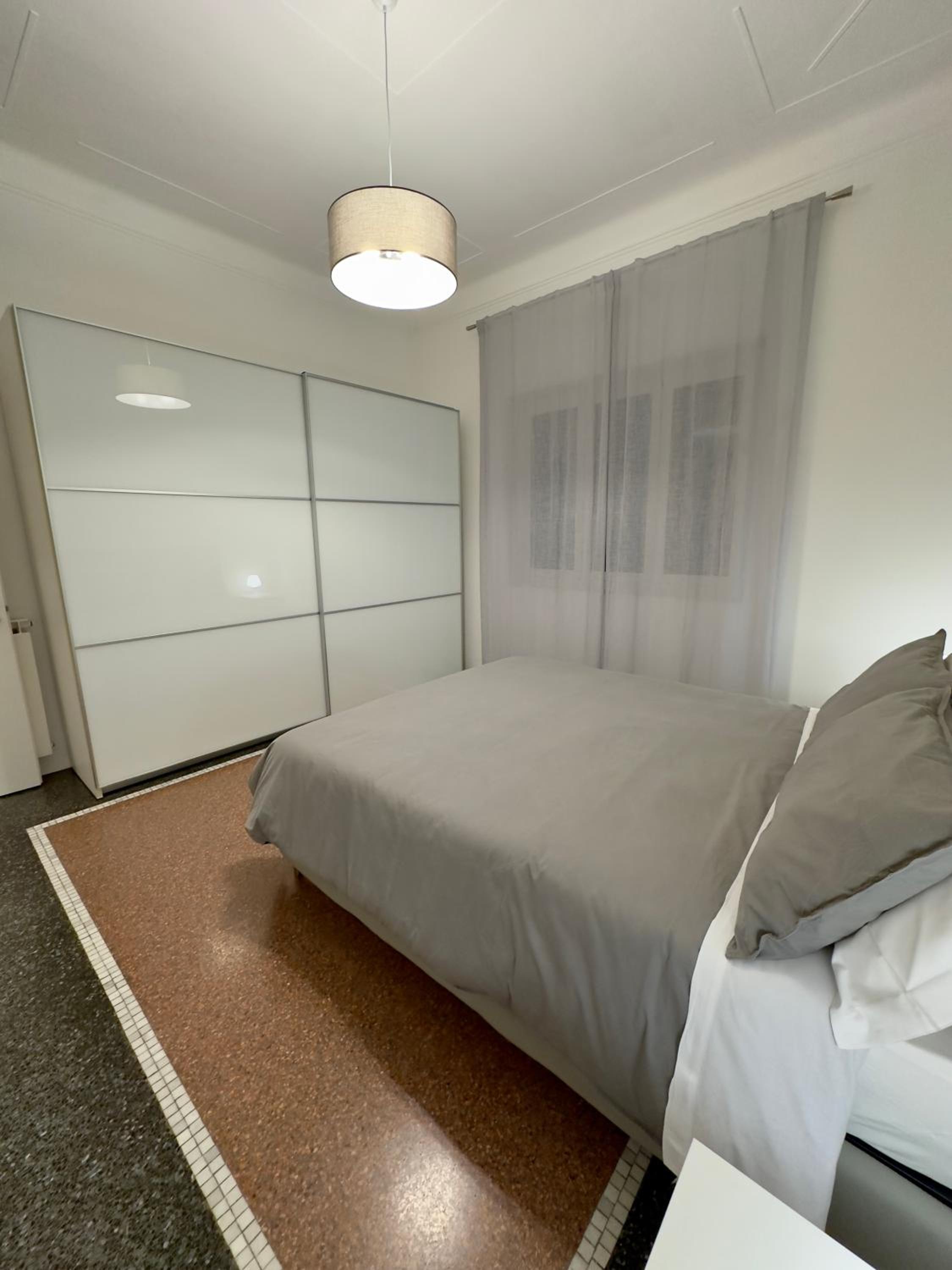 Apartment with Balcony photo 1