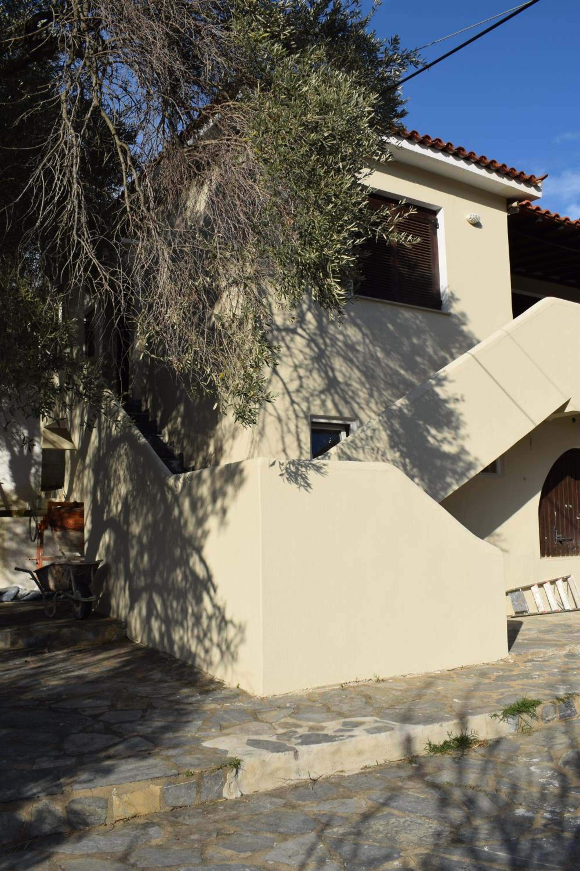 Two-Bedroom House photo 3