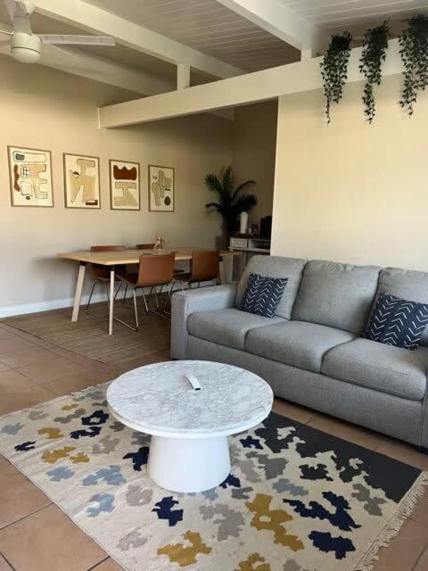 Apartment photo 1