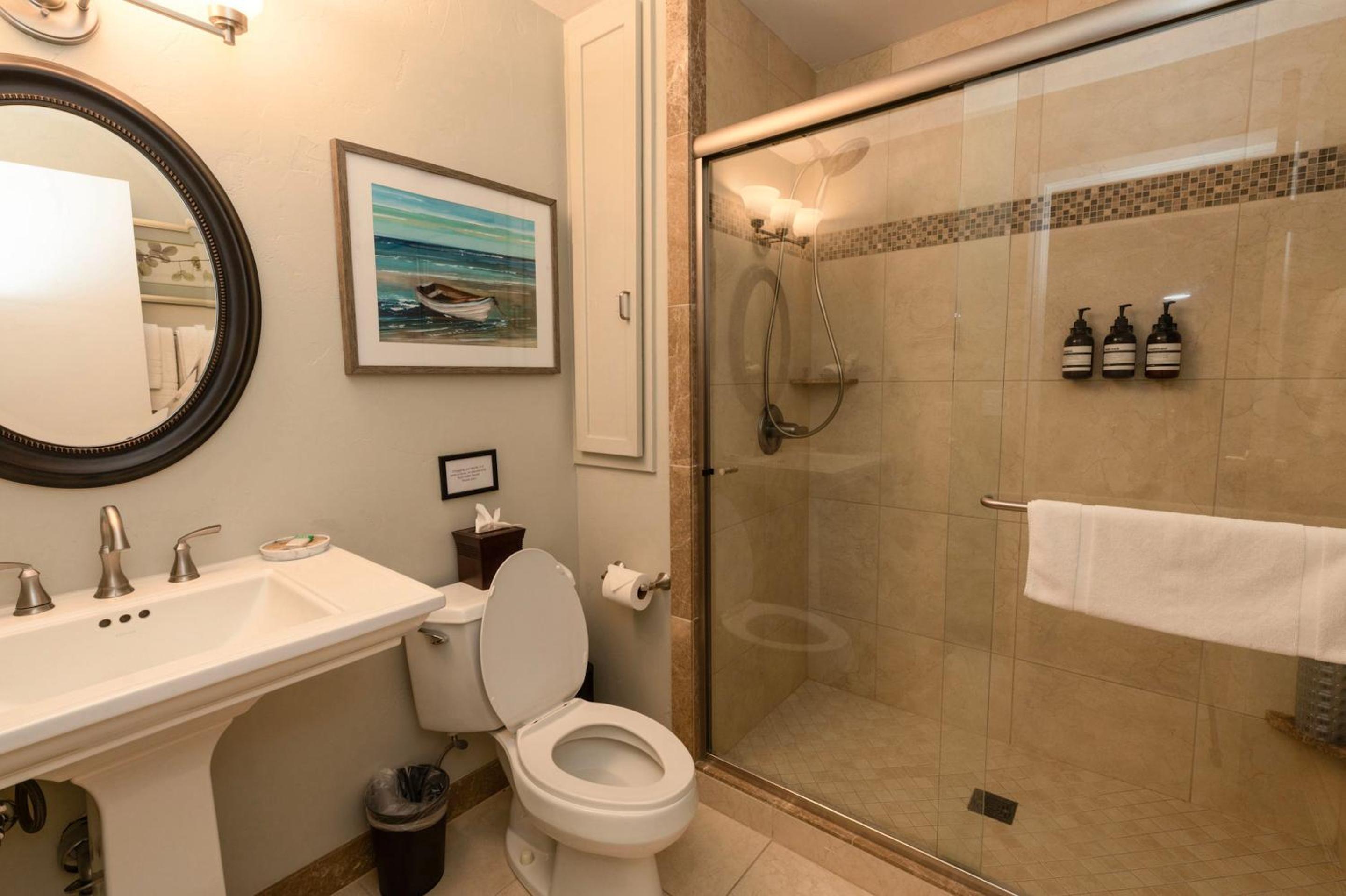 Deluxe Queen Room photo 2