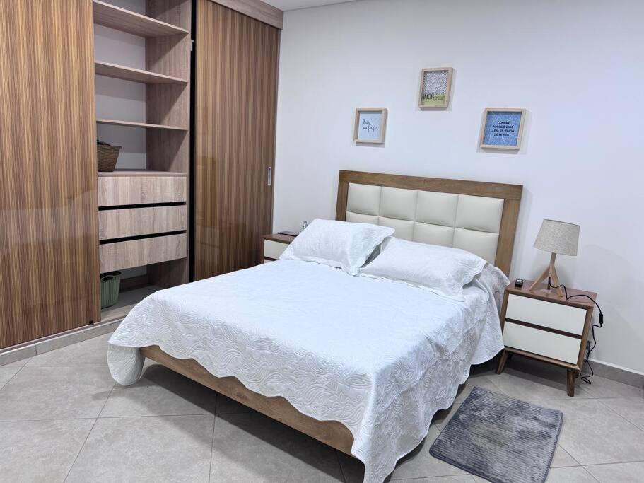 Four-Bedroom House photo 1