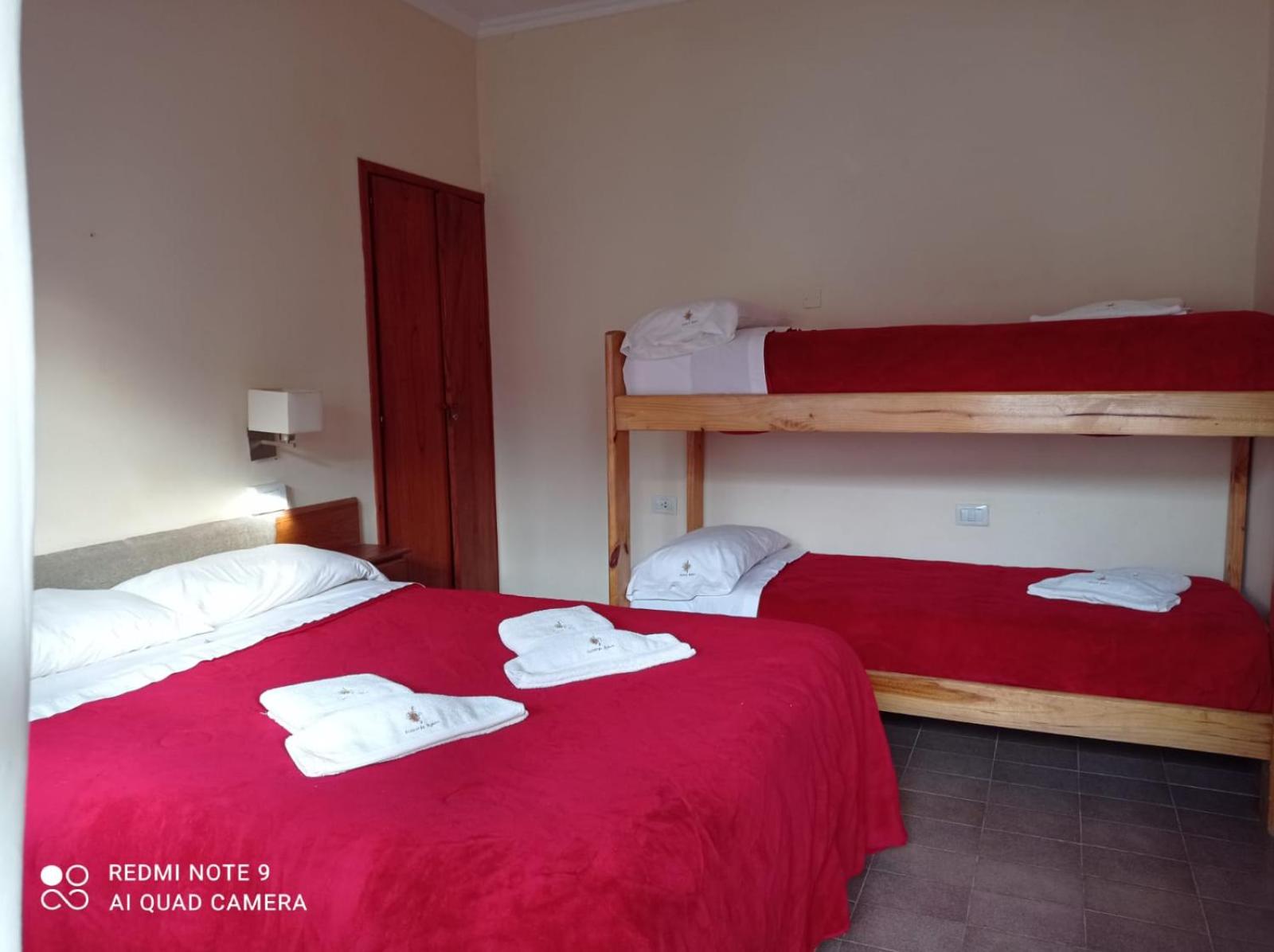 Quadruple Room With Private Bathroom photo 2