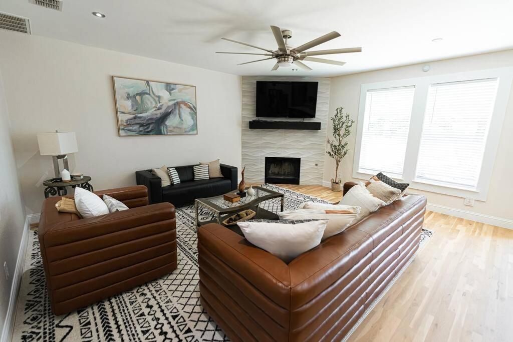 Villa photo 1
