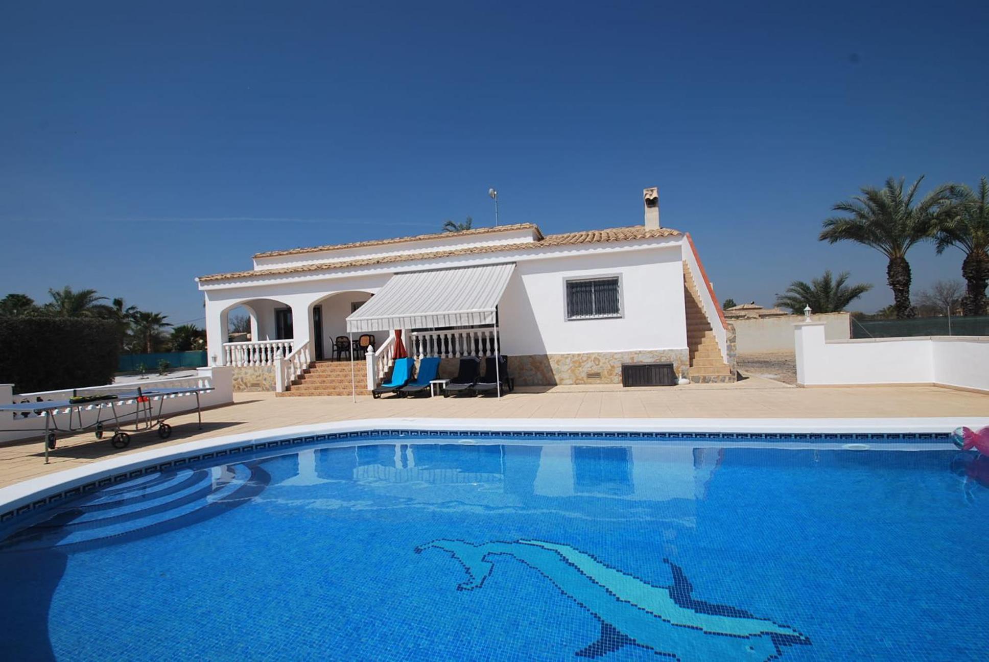 Villa photo 2