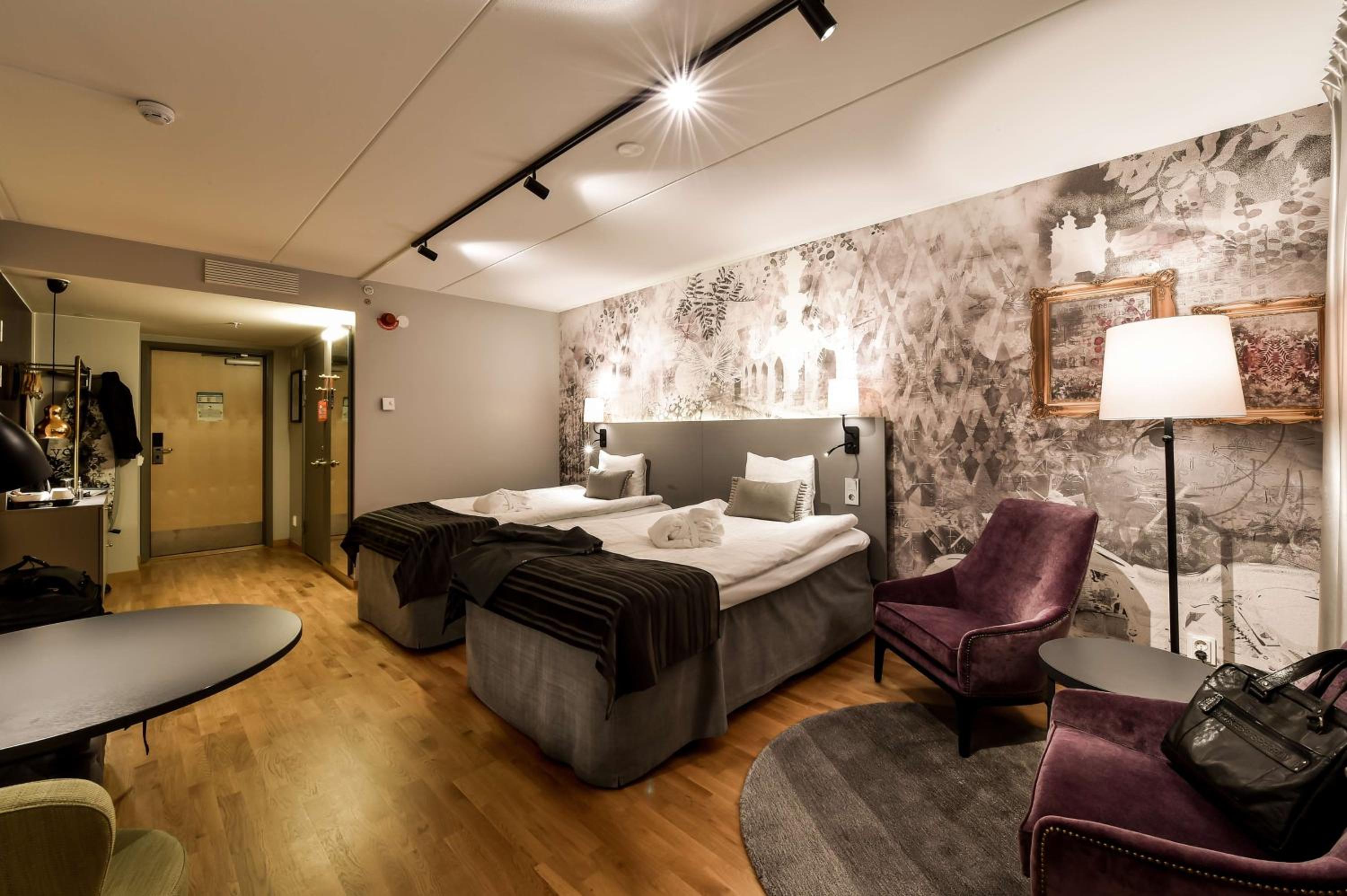Superior Twin Room - Photo 2