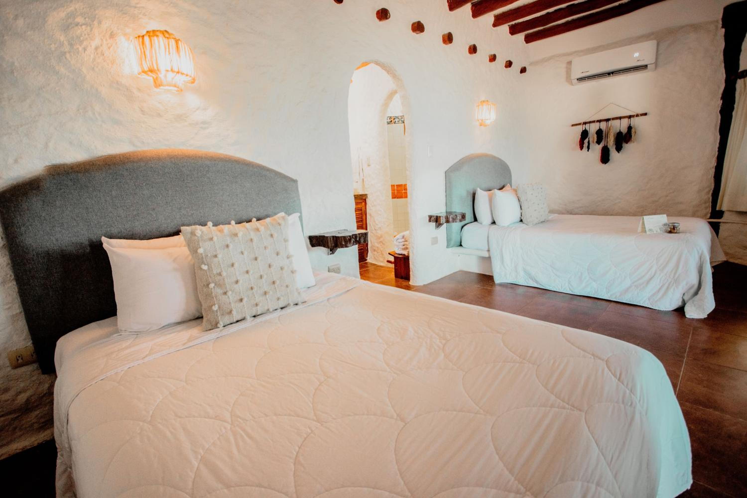 Bungalow with Sea View - Photo 5