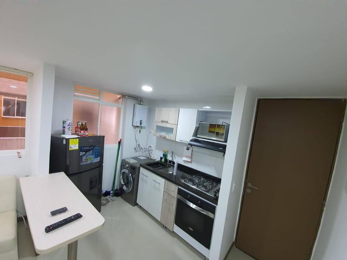 One-Bedroom Apartment photo 3