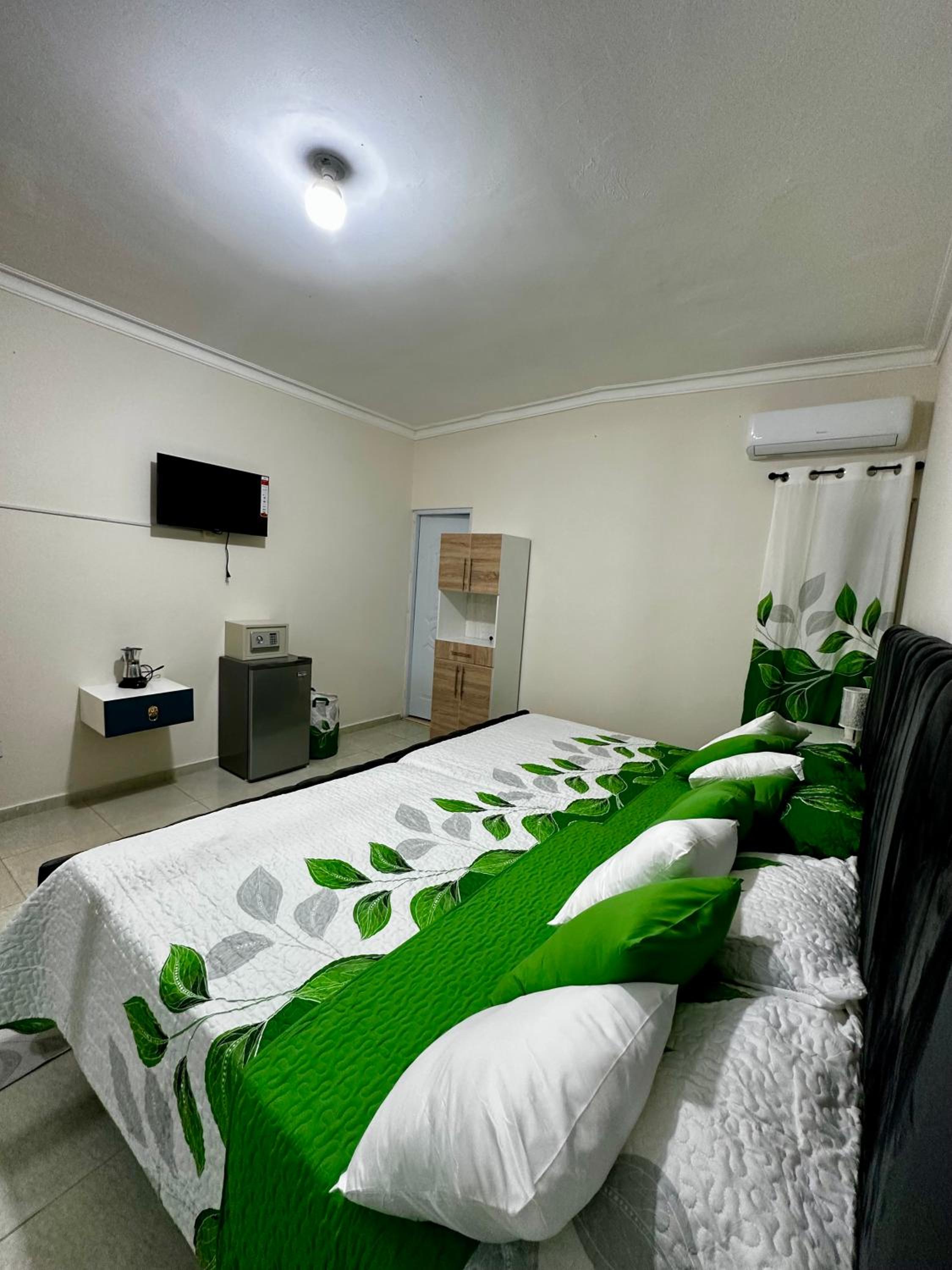 Deluxe Twin Room photo 3