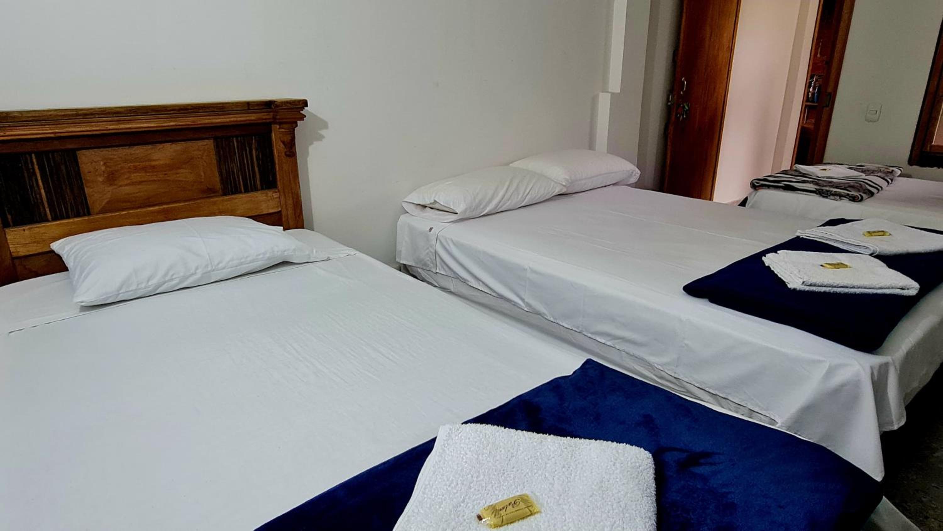Quadruple Room with Private External Bathroom photo 3