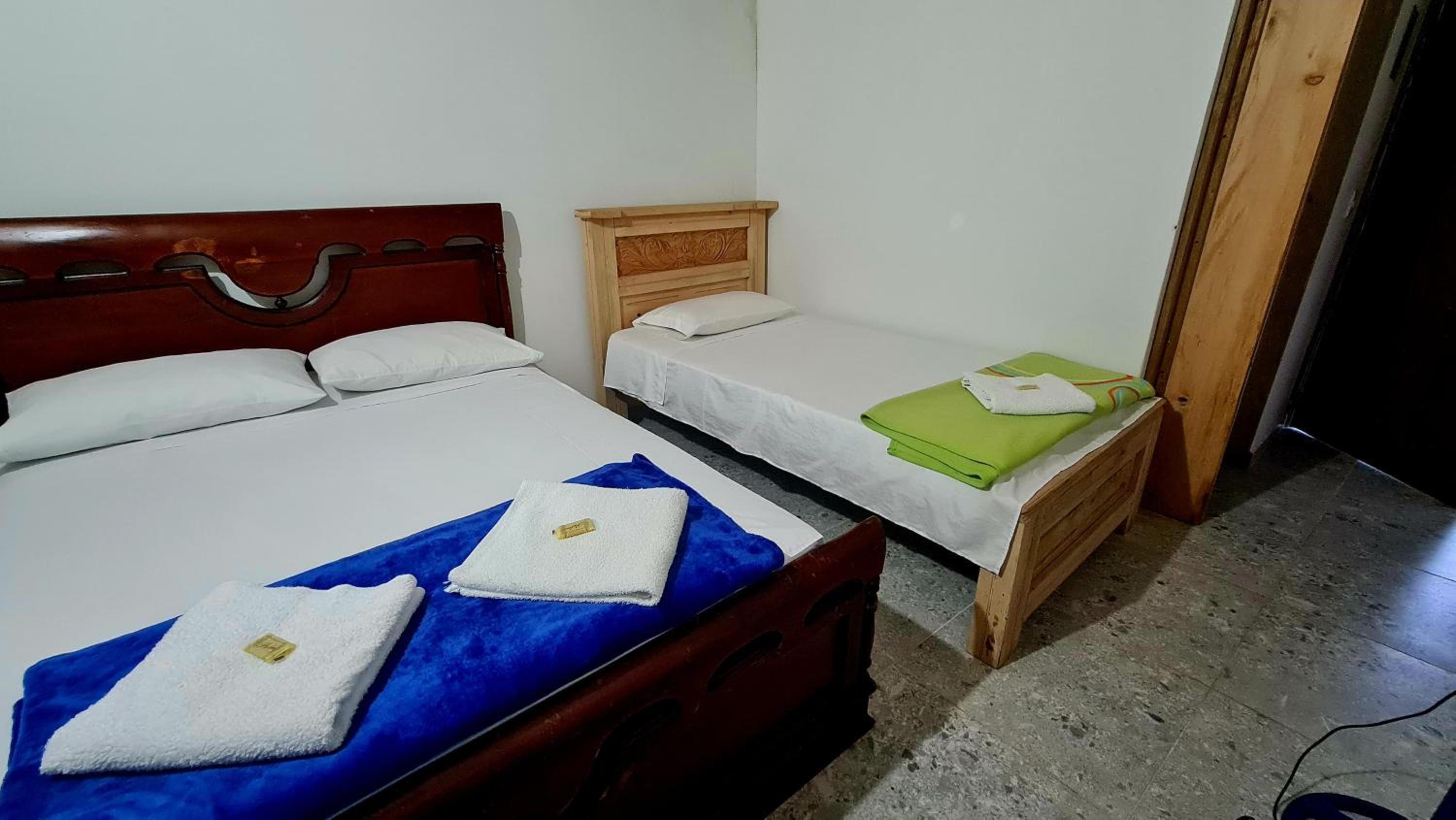 Basic Triple Room photo 2