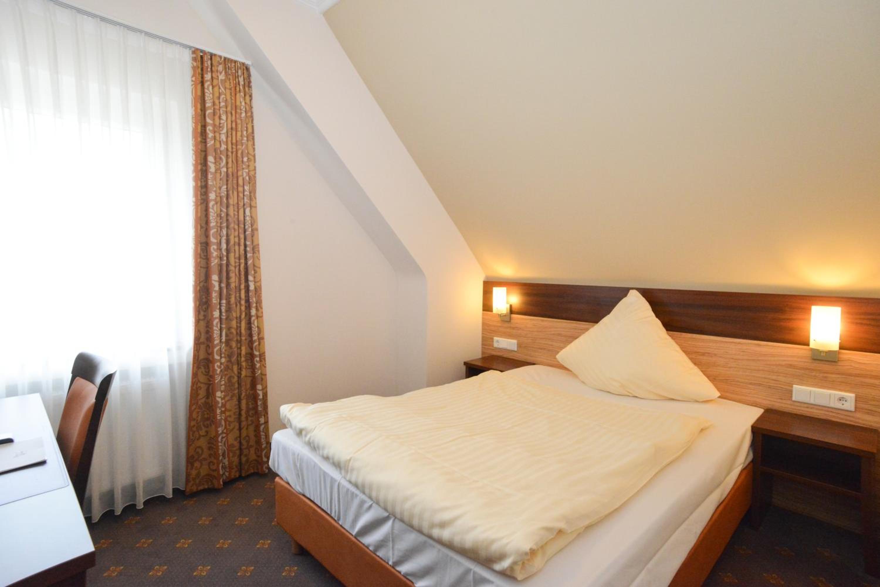 Comfort Single Room