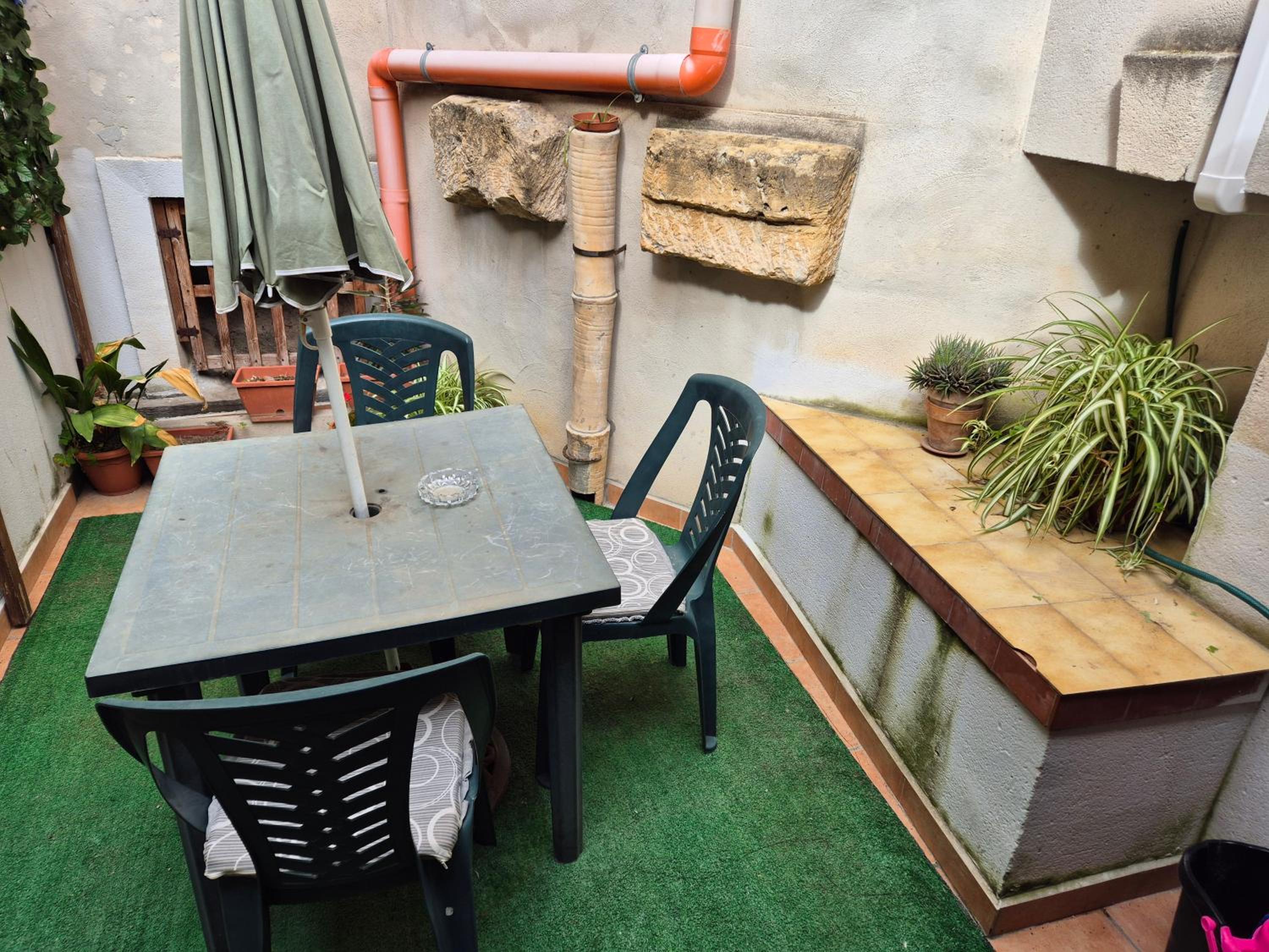 Apartment with Terrace photo 3