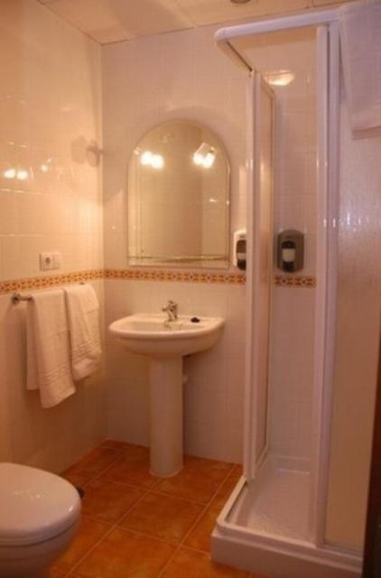 Double or Twin Room photo 2