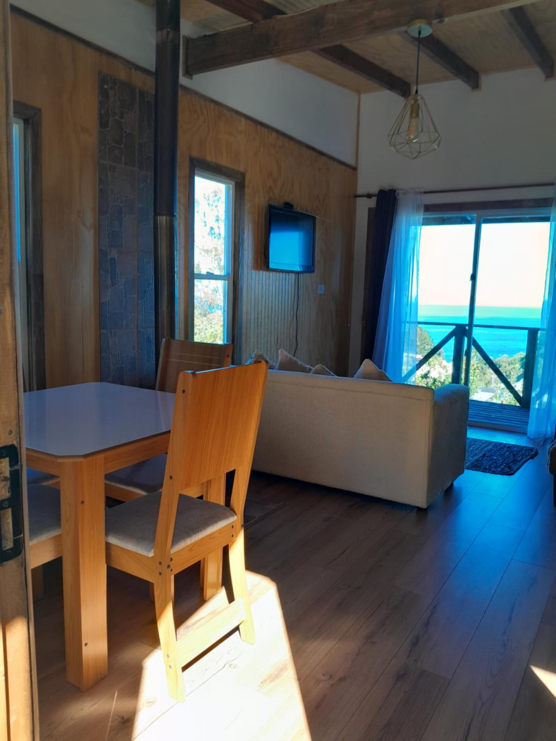 One-Bedroom House photo 1