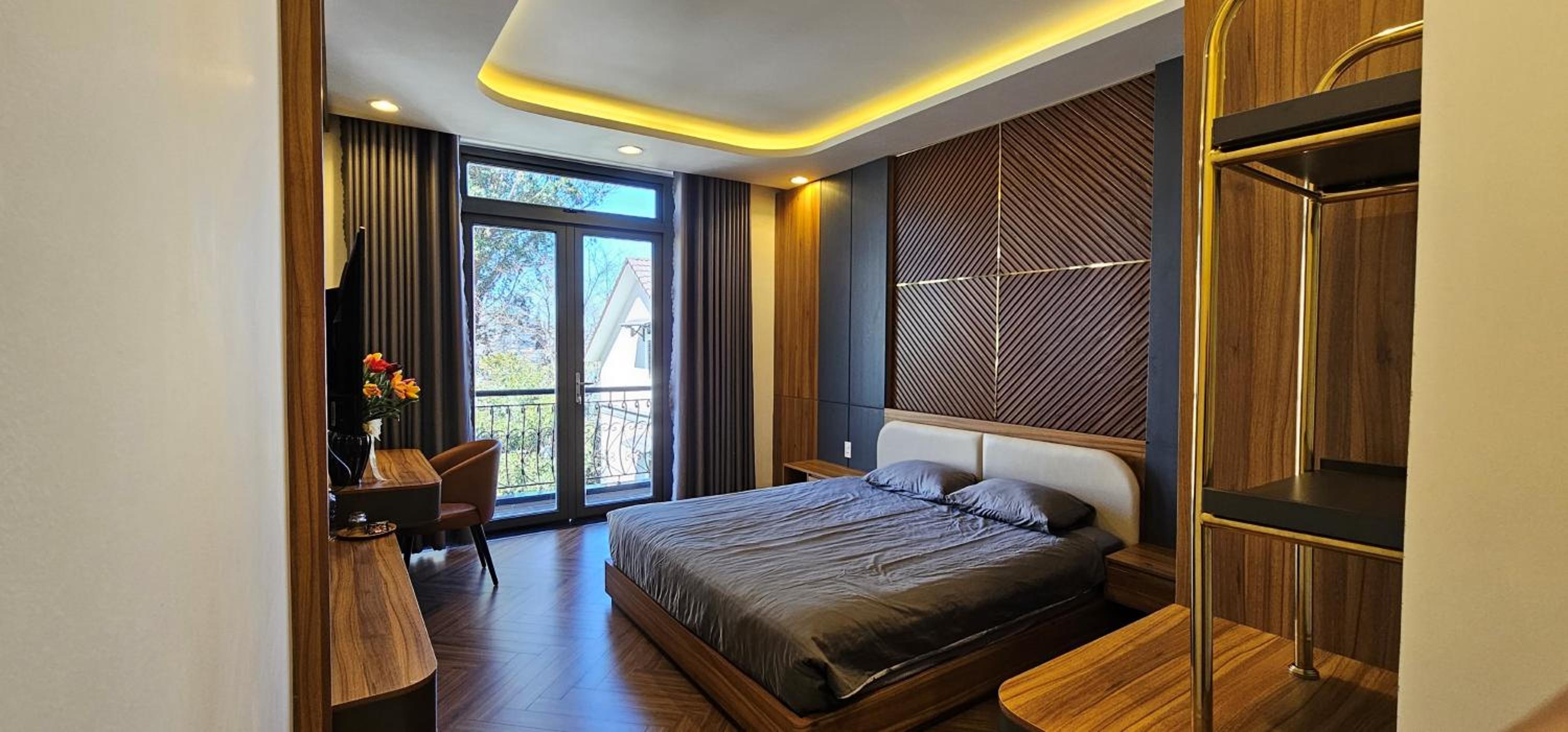 Deluxe Double Room With Balcony