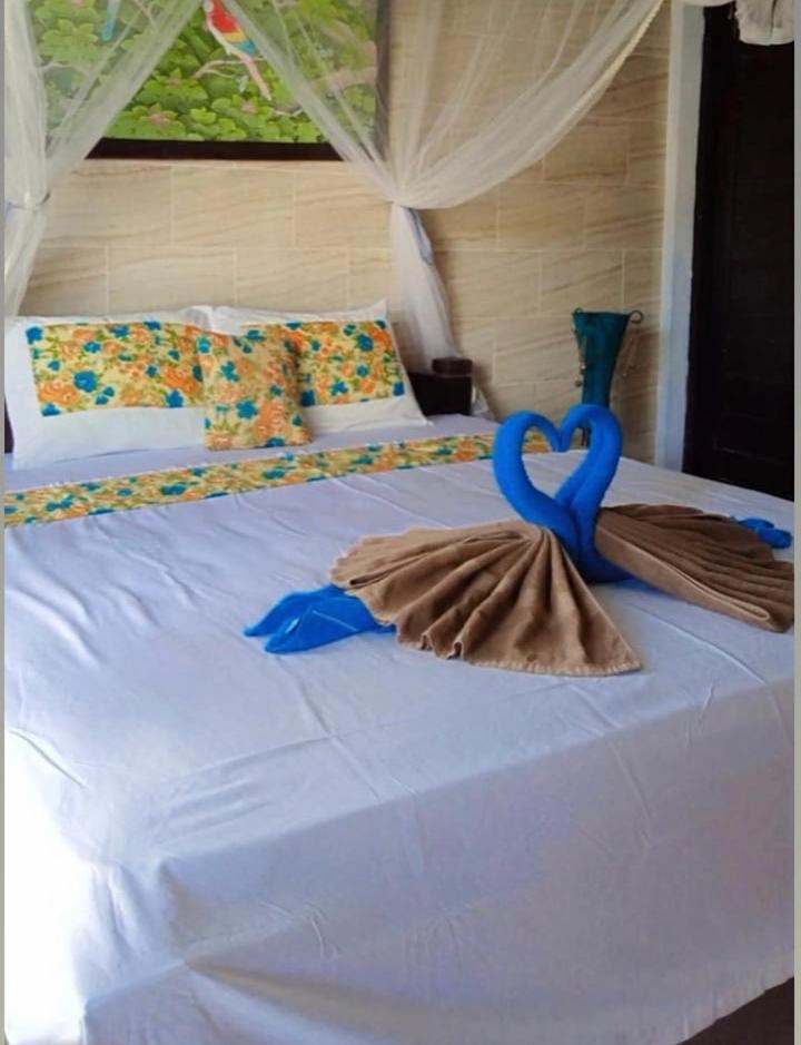 Deluxe Double Room (2 Adults + 1 Child) photo 1