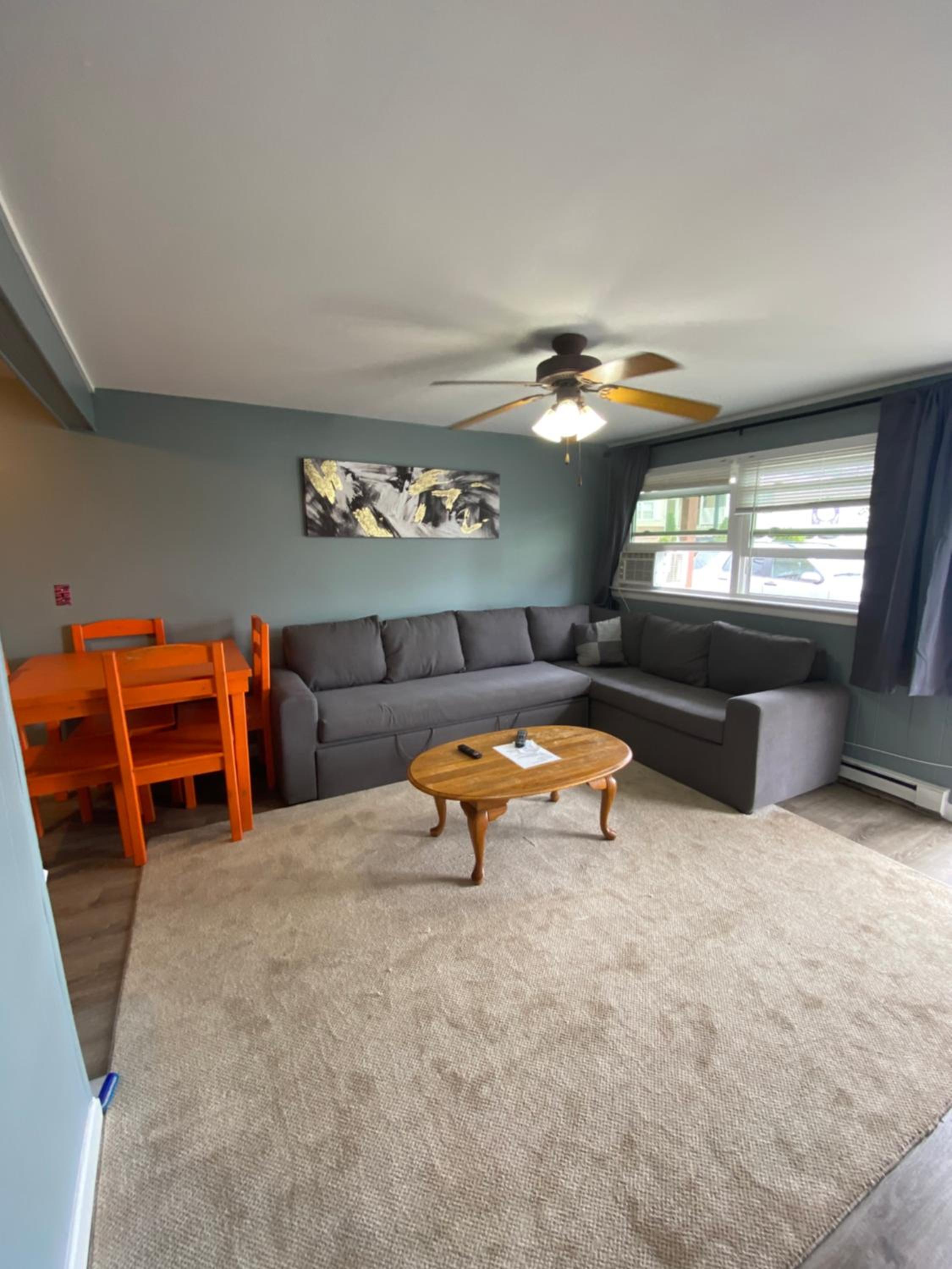 Two-Bedroom Apartment Unit 7 photo 3