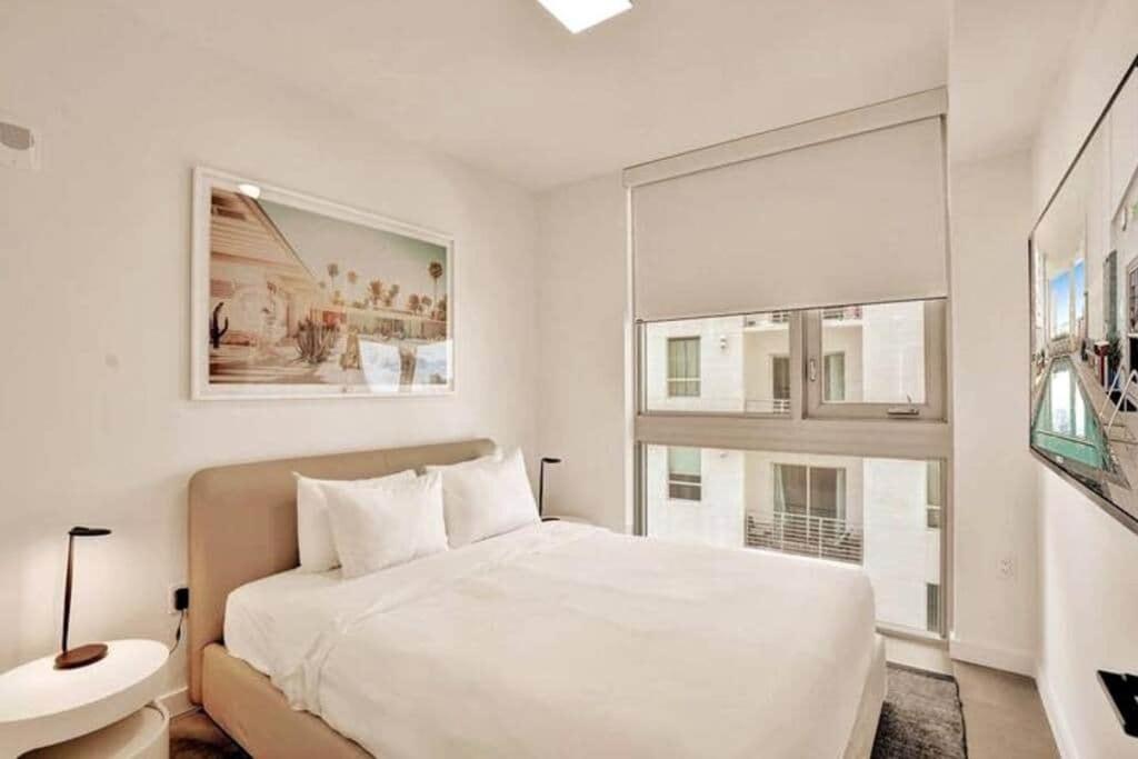 Deluxe Double Room (2 Adults + 1 Child) photo 1