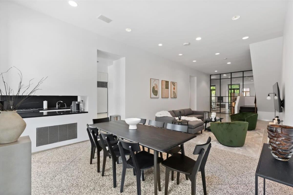 Apartment photo 2