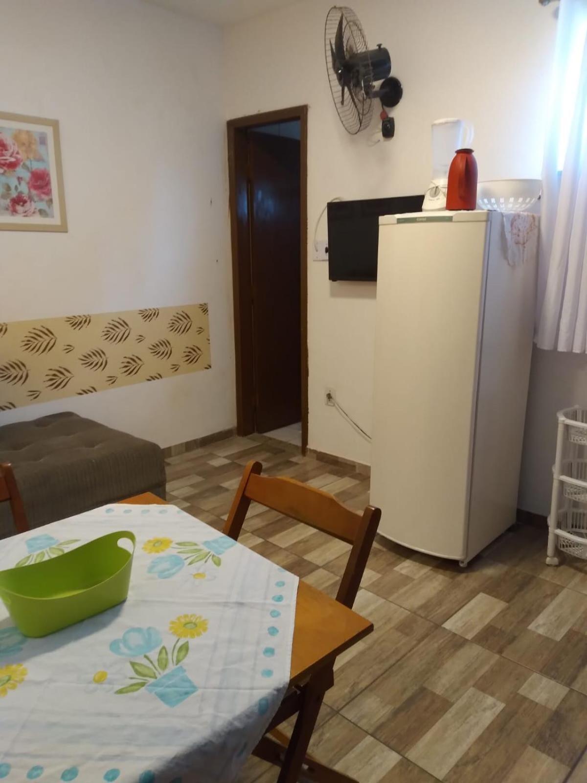 Family Room - Photo 4