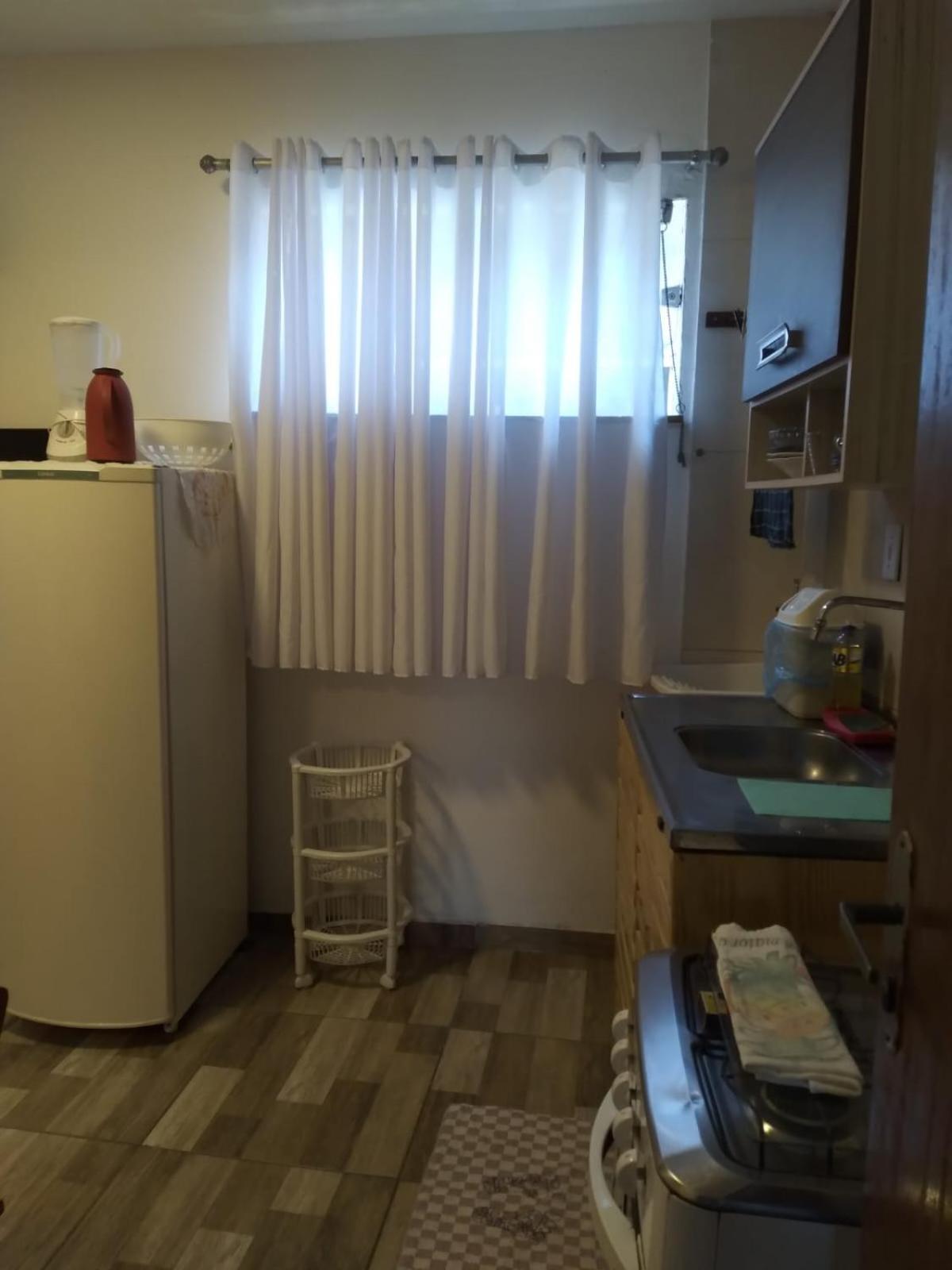 Family Room - Photo 6