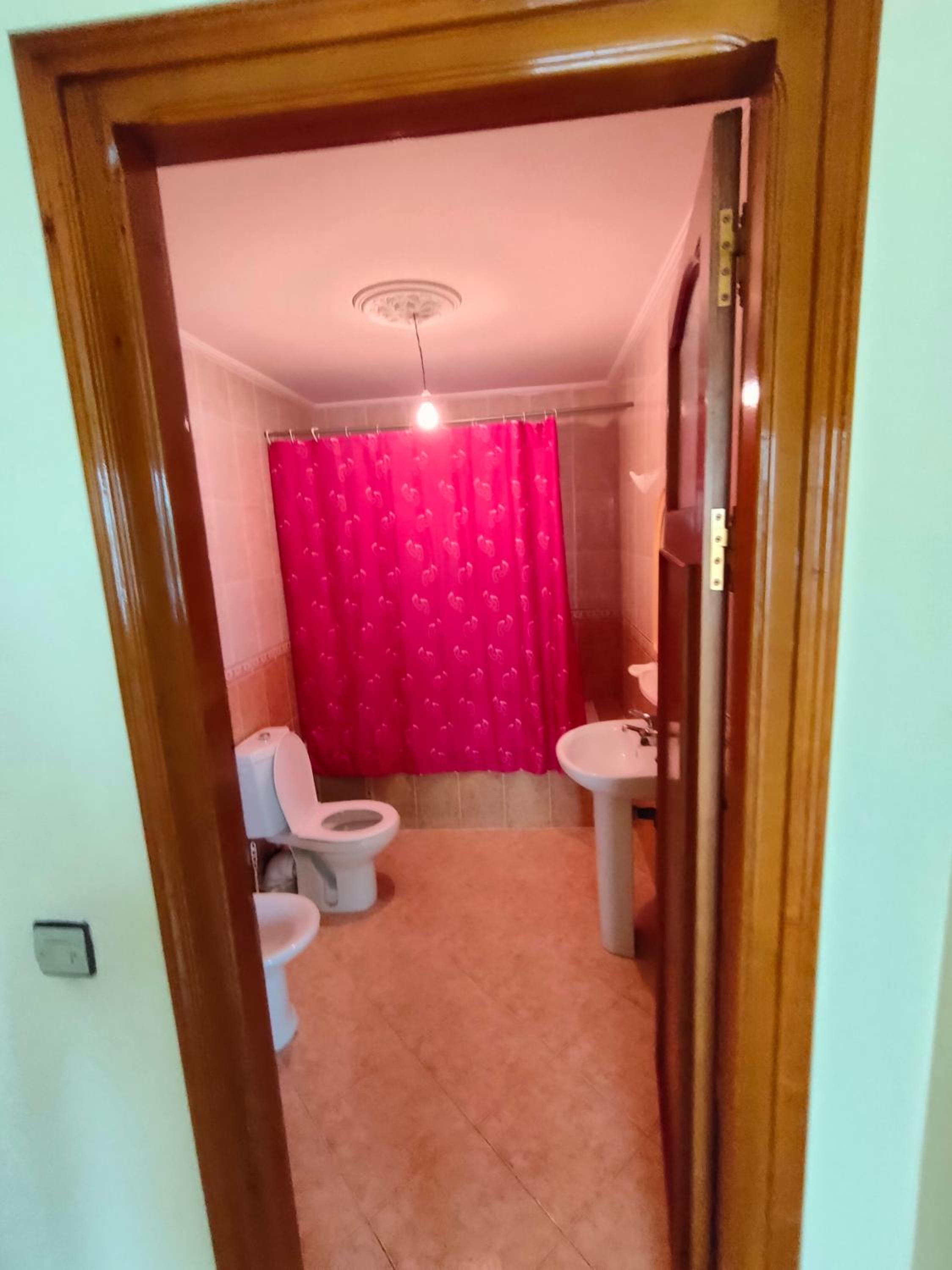 App N 4, 2nd Floor photo 2
