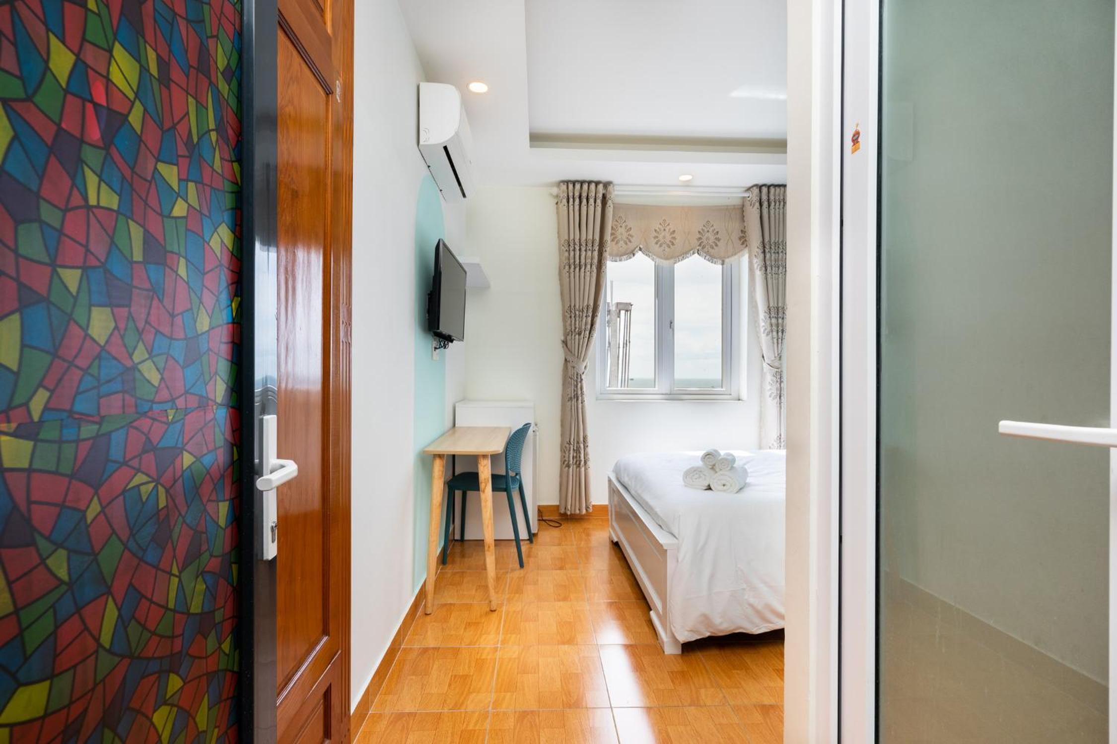 Deluxe Double Room With Sea View - Photo 15