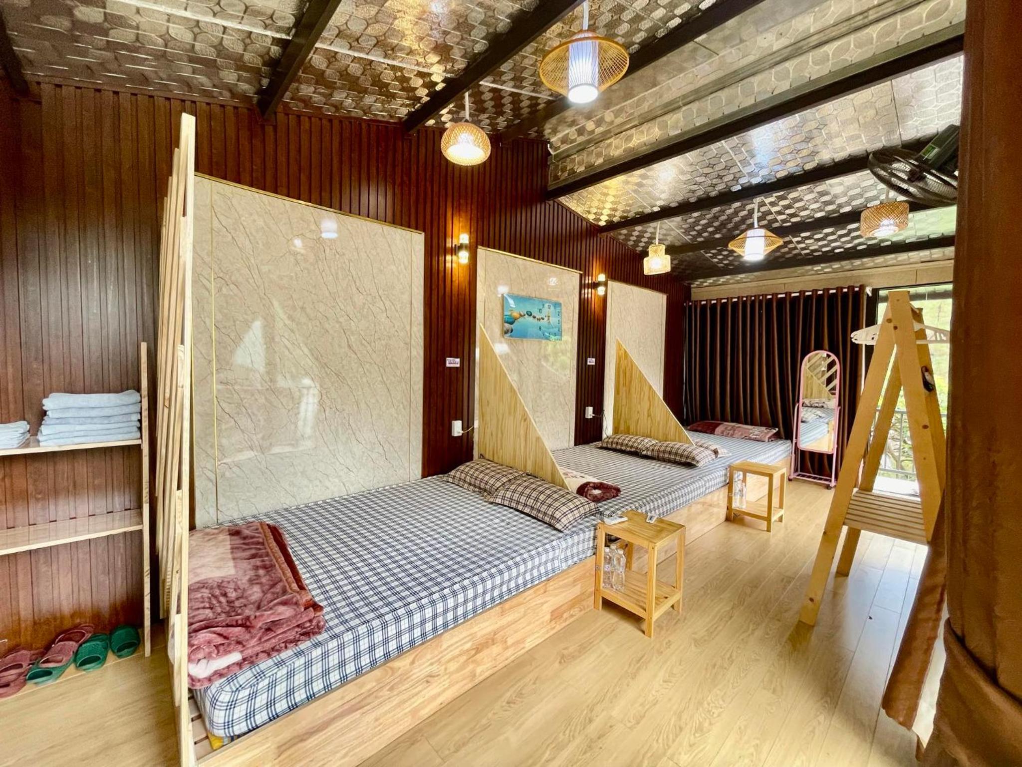 Mixed Dormitory Room photo 2