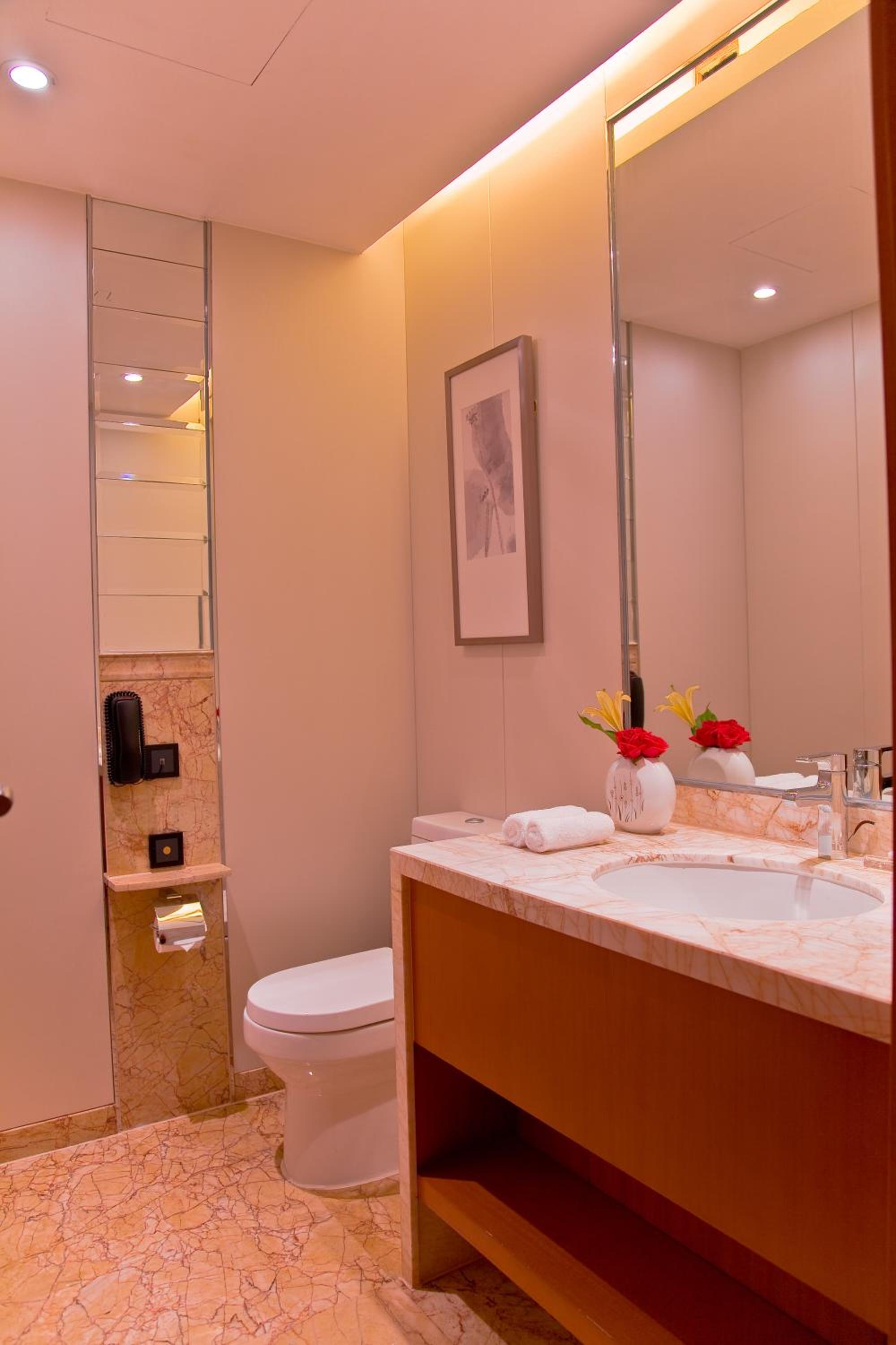 Business Twin Room photo 3