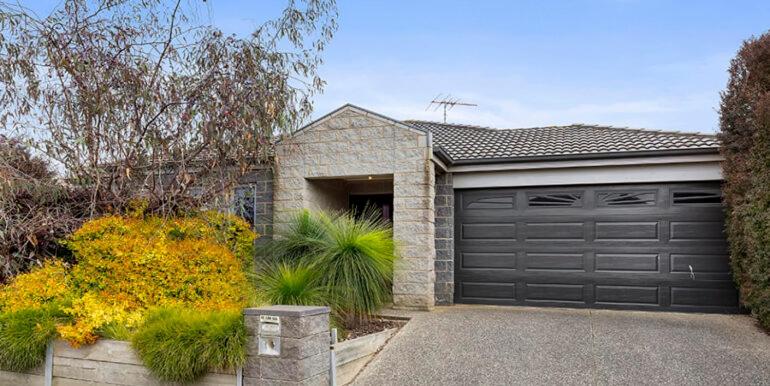 Four-Bedroom House photo 2