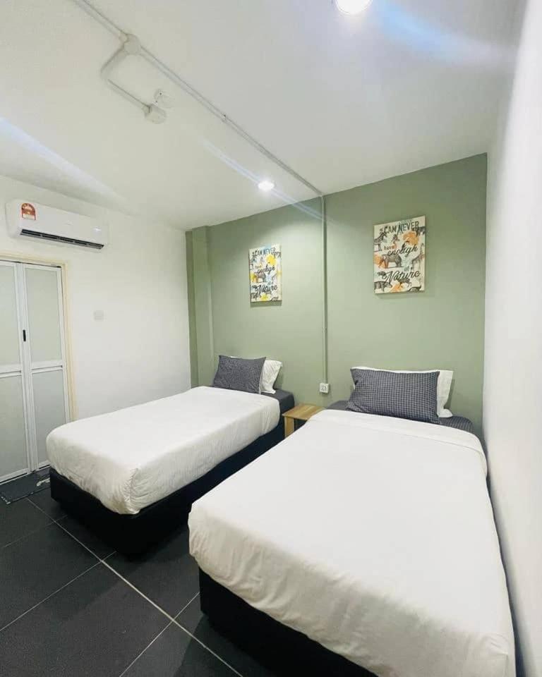 Deluxe Twin Room photo 2