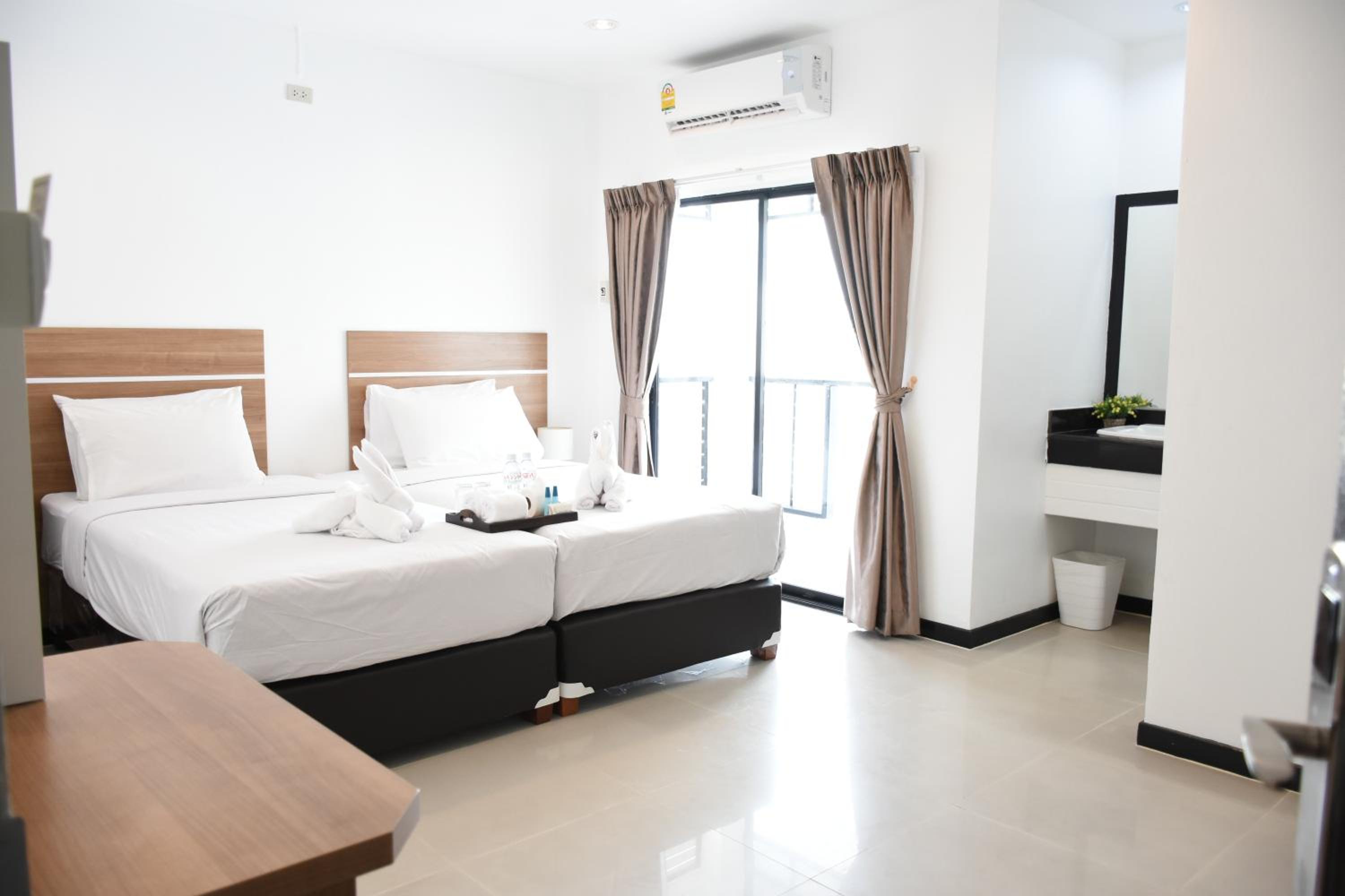 Superior Double or Twin Room - Photo 1