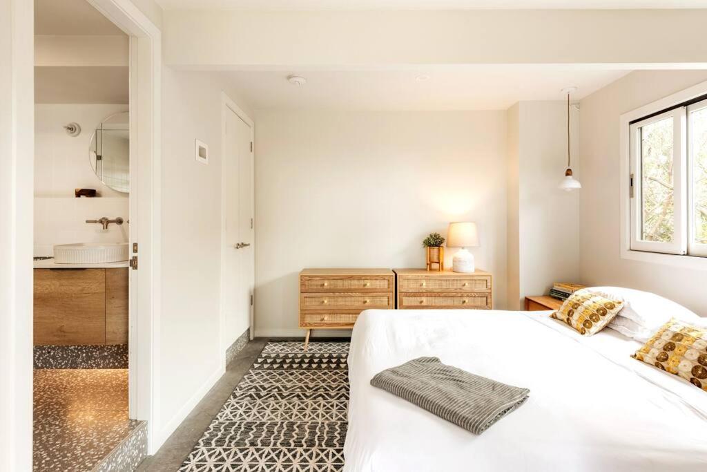 Four-Bedroom House photo 1