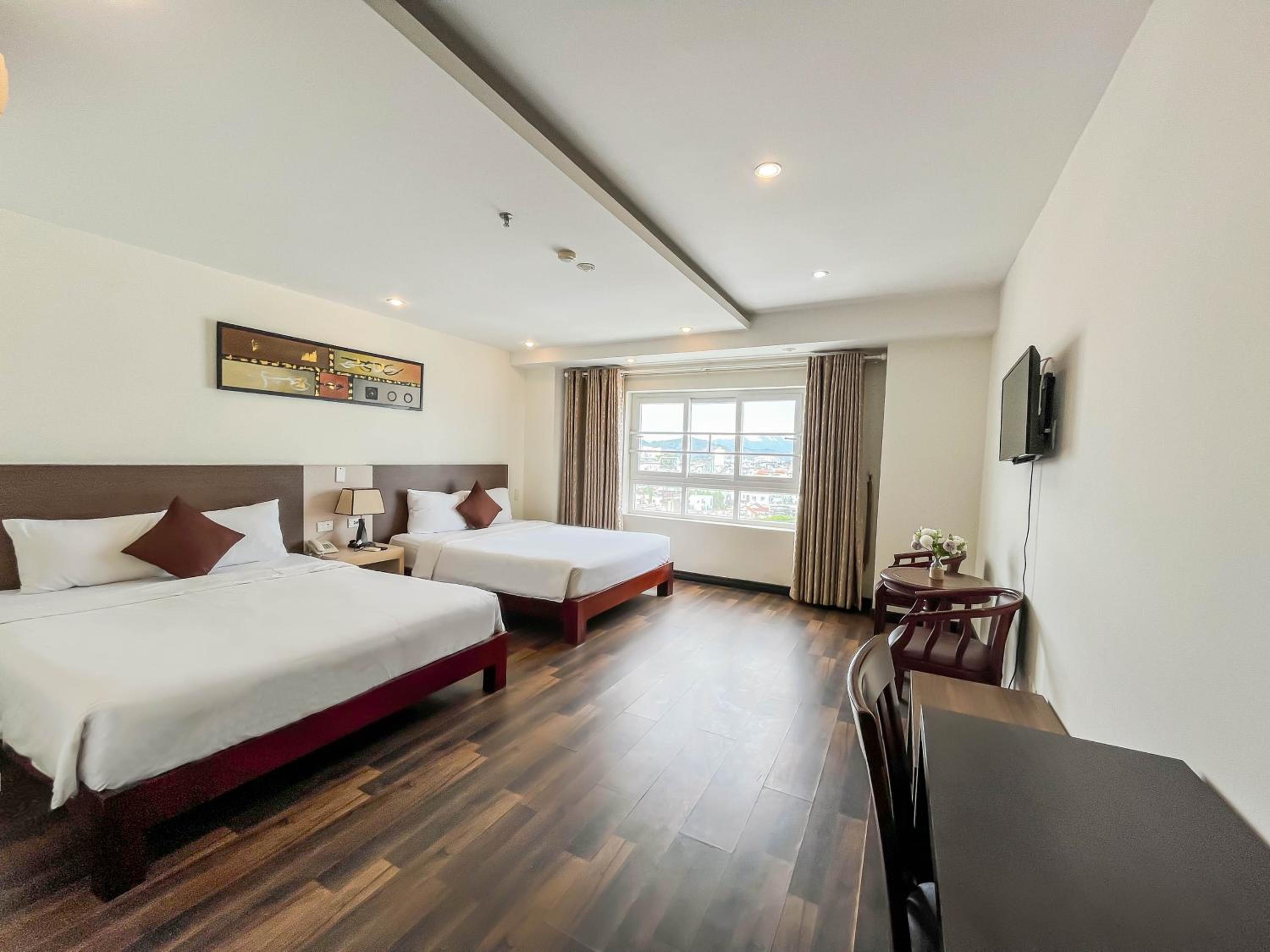 Deluxe Family Suite