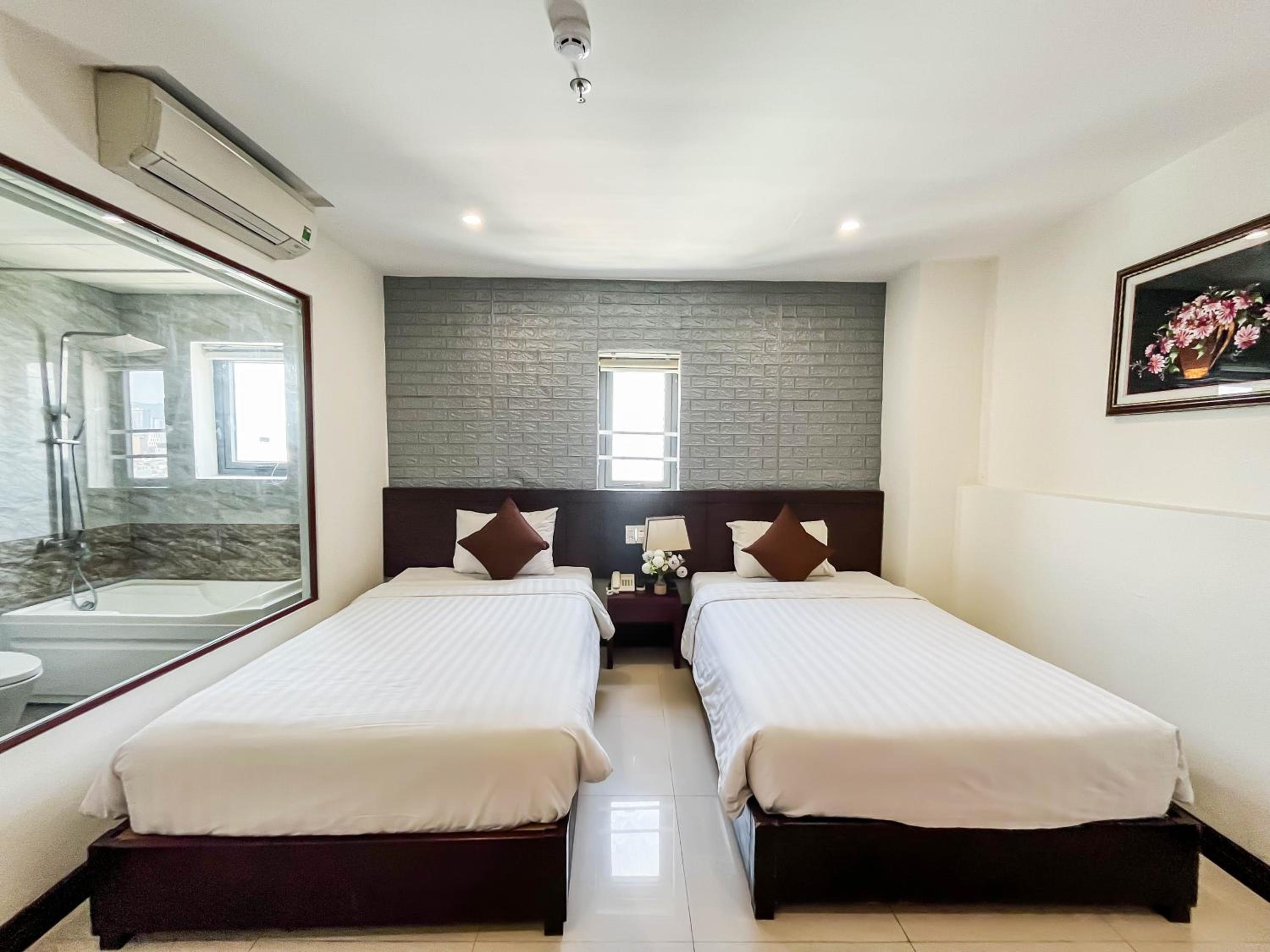 Deluxe Twin Room - Photo 1