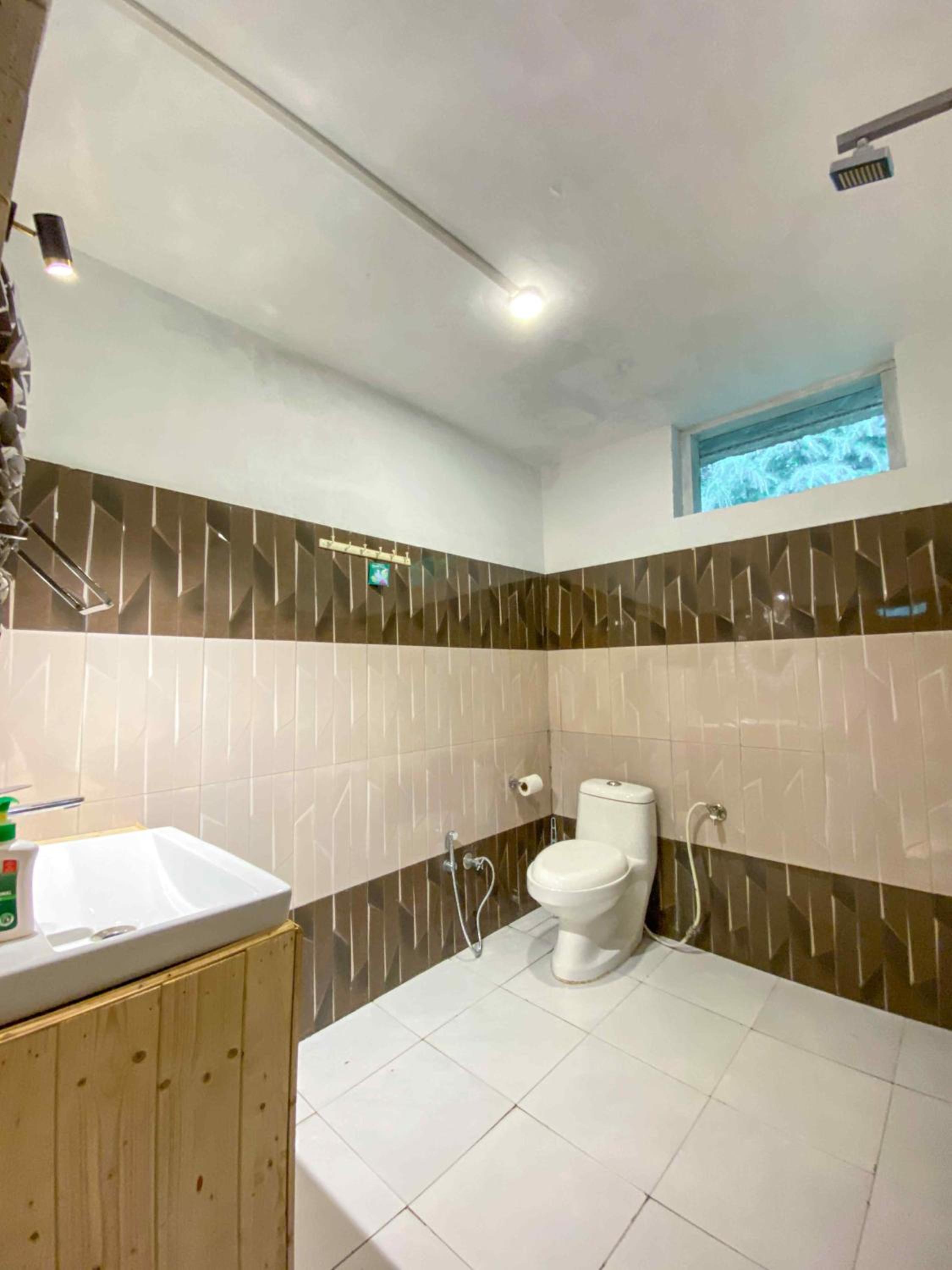  Mudhouse cottage photo 2