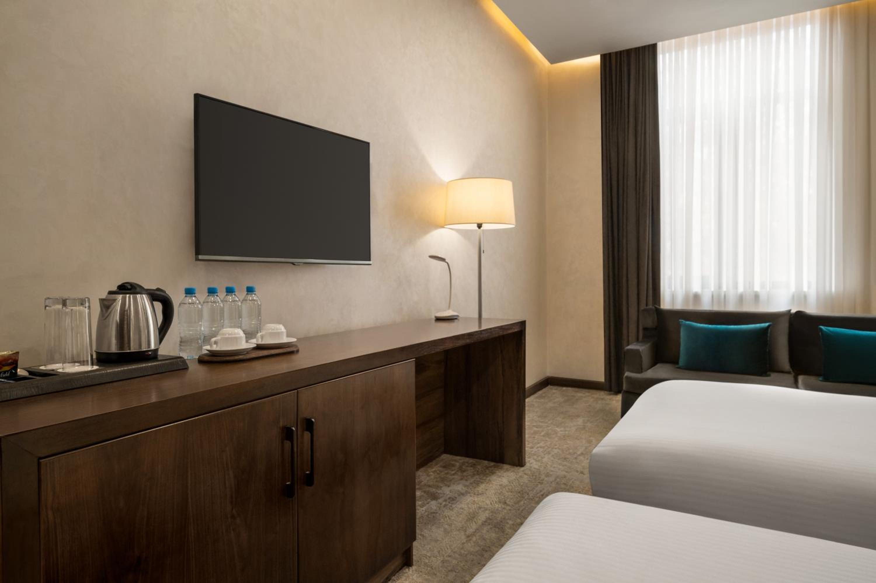 Standard King Room - Photo 1