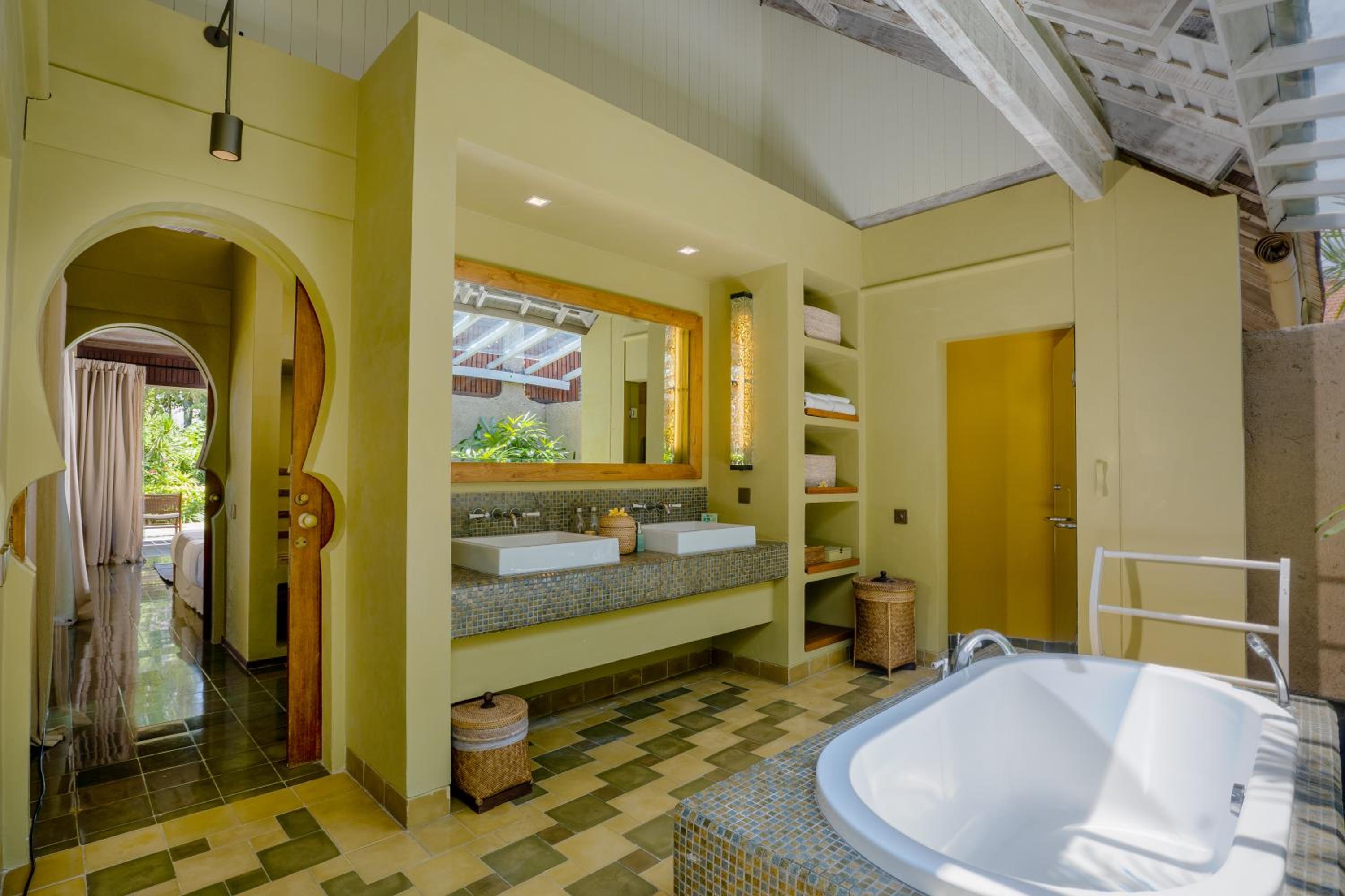 Two-Bedroom Villa with Private Pool - Photo 11