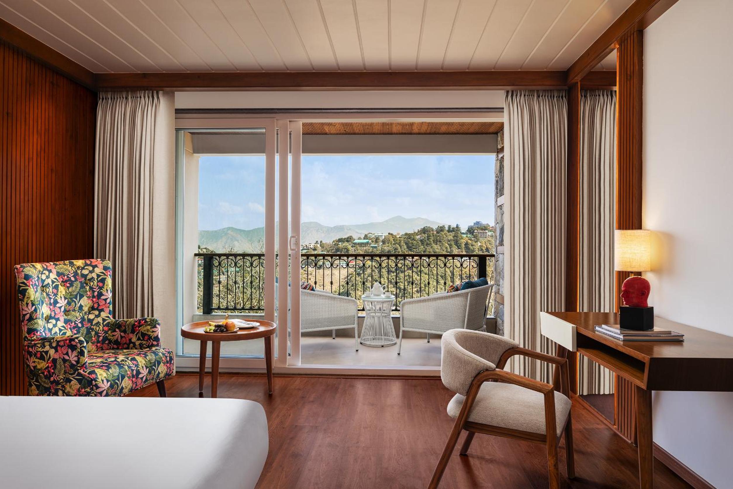 Premium Room With Private Balcony - Photo 1