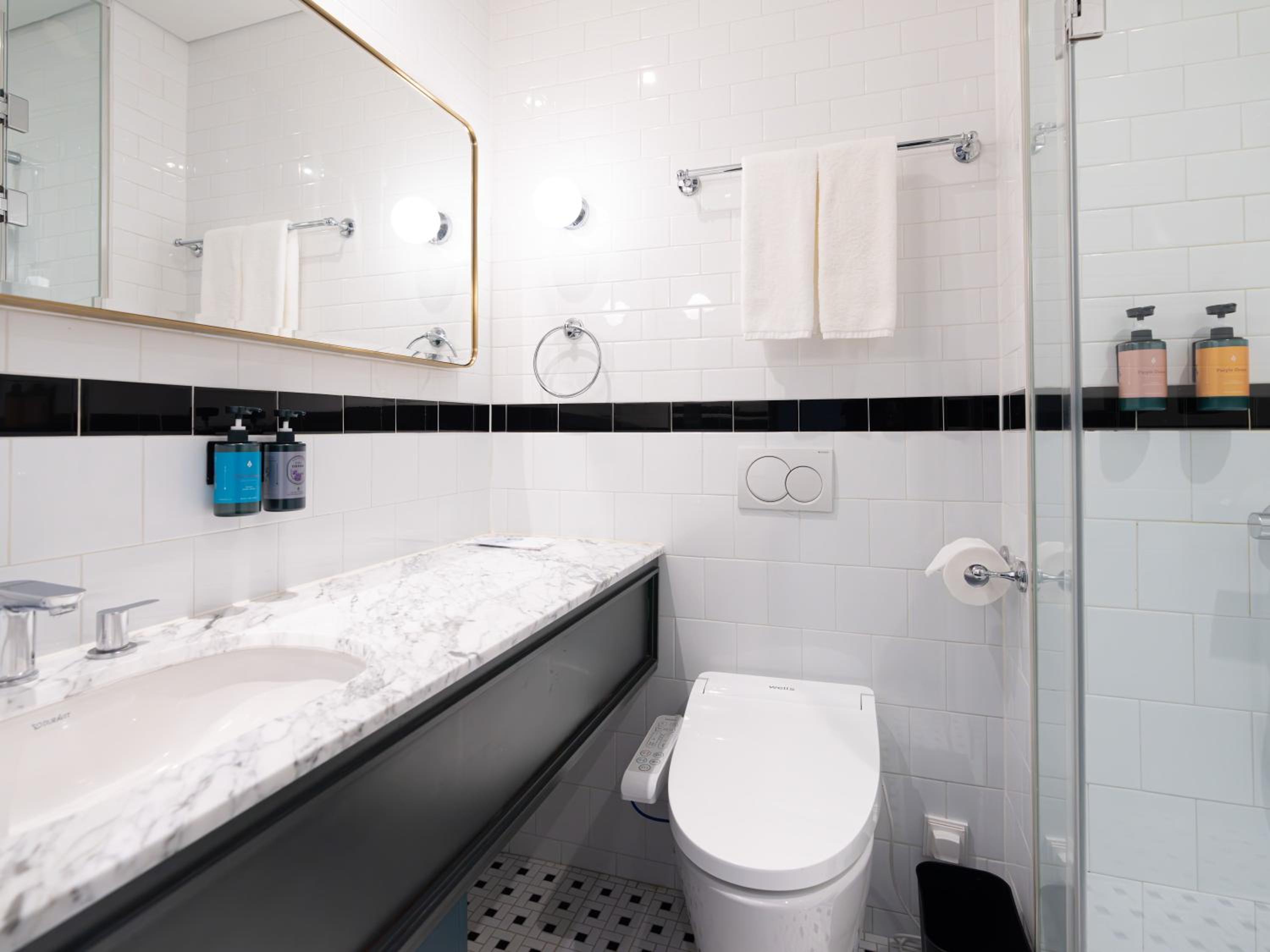 Single Room photo 3